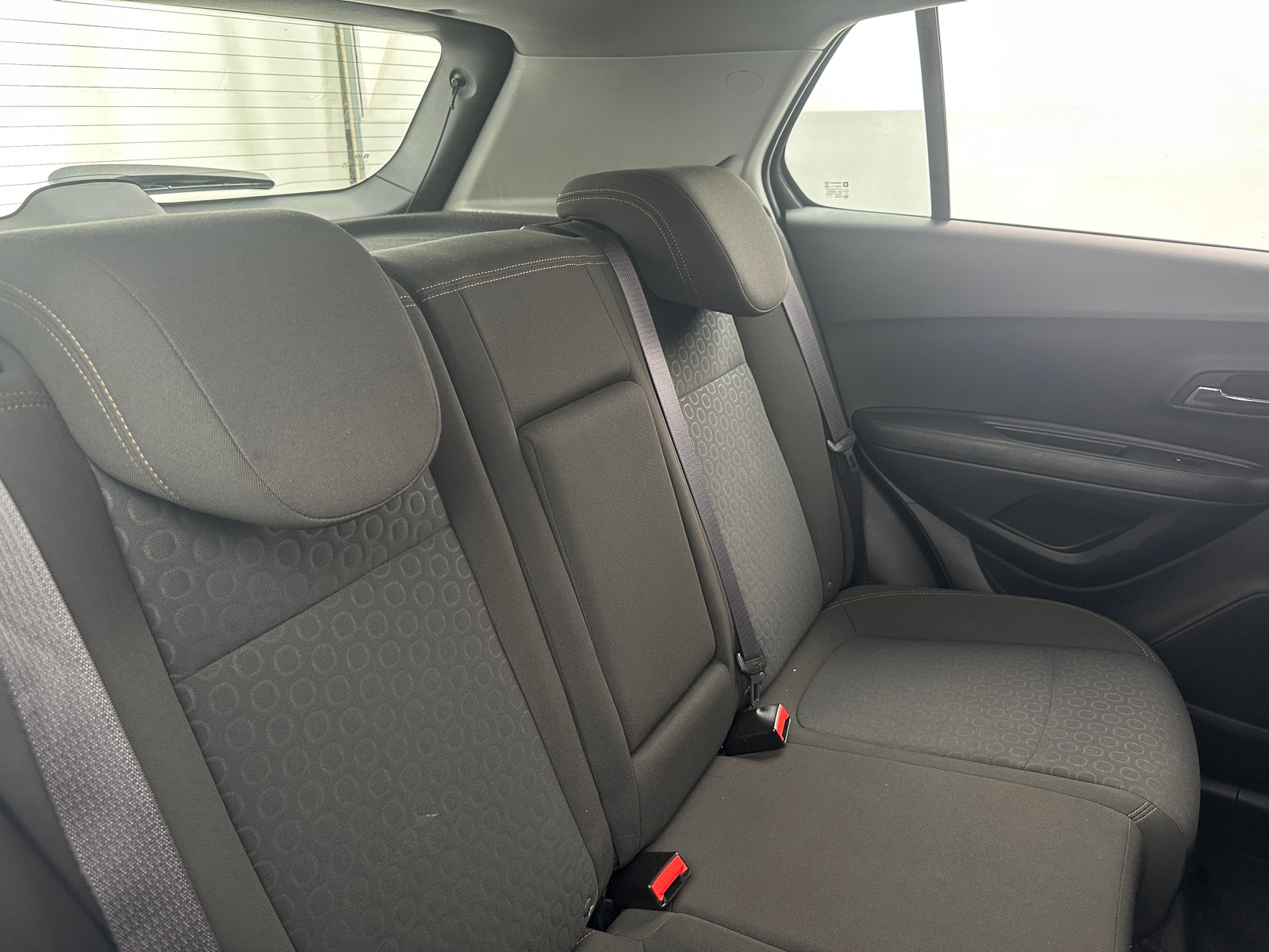 Thumbnail: 2018 Chevrolet Trax - 6