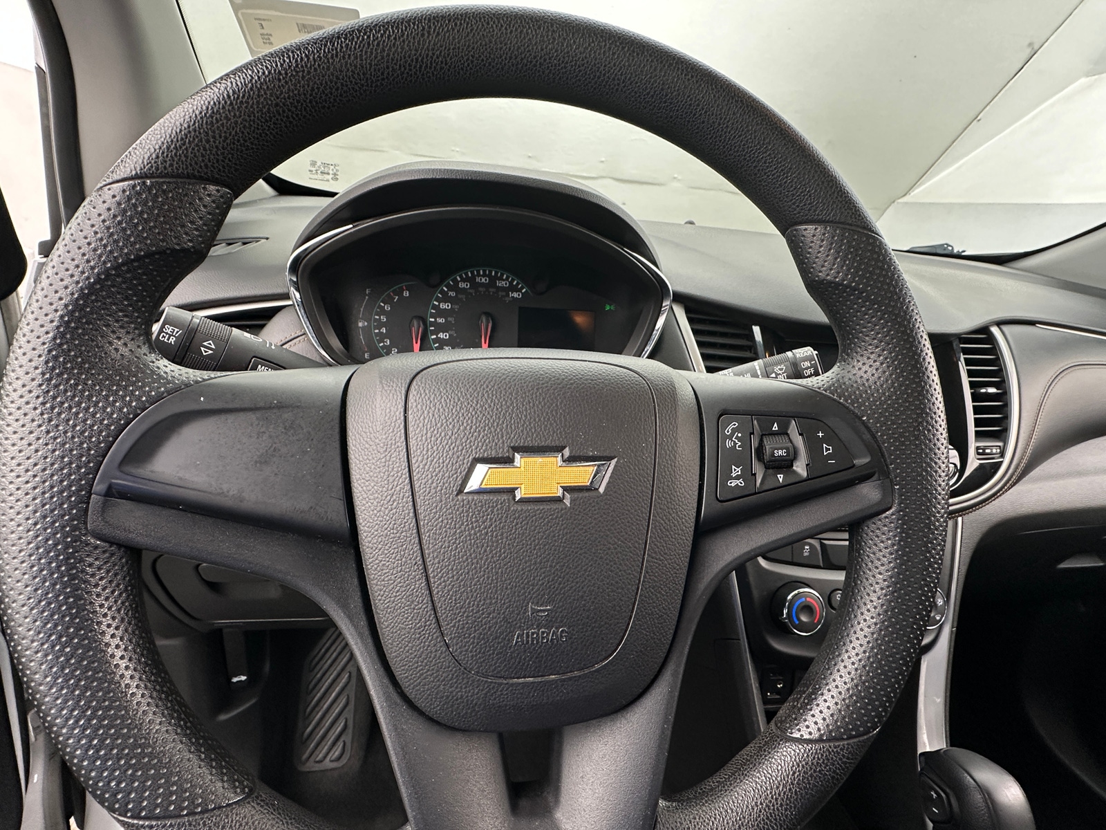 Thumbnail: 2018 Chevrolet Trax - 5