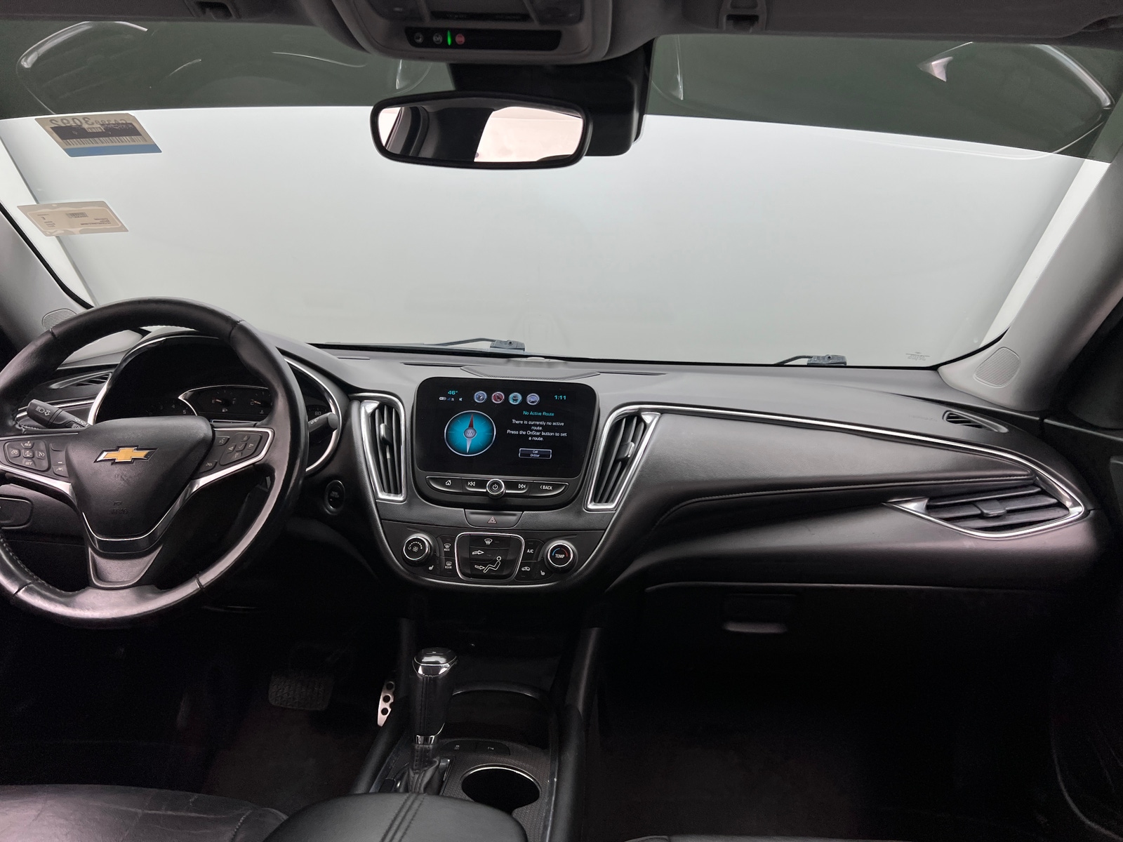 Thumbnail: 2017 Chevrolet Malibu - 3