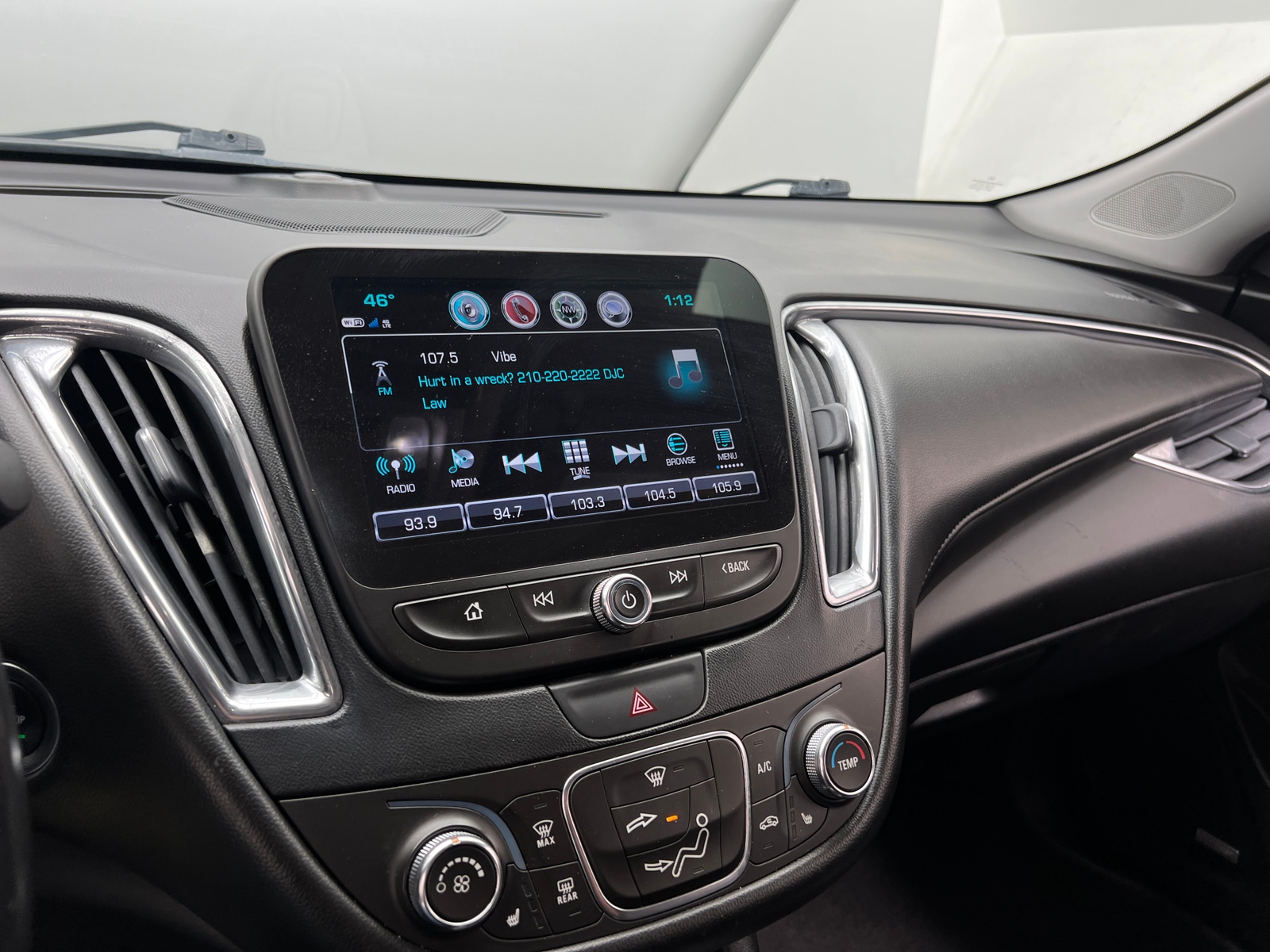 Thumbnail: 2017 Chevrolet Malibu - 4