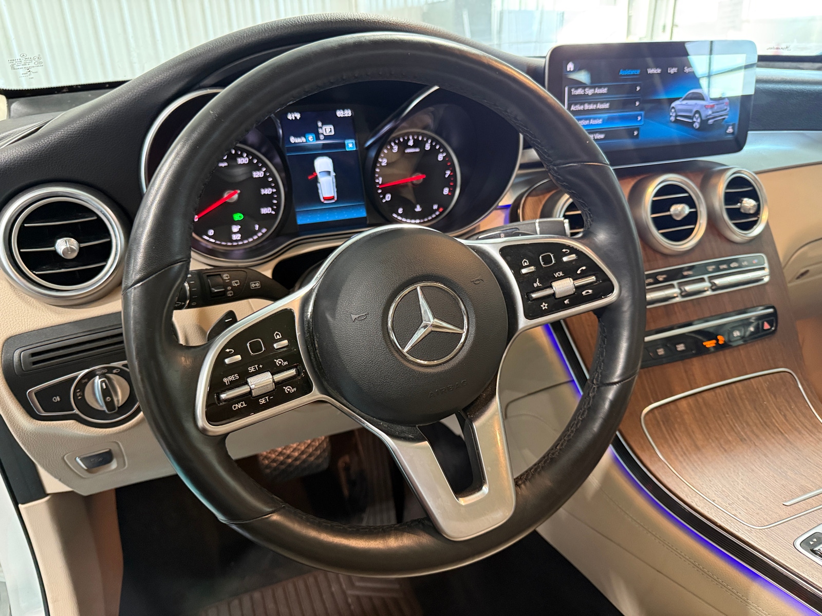 Thumbnail: 2020 Mercedes-Benz GLC - 4