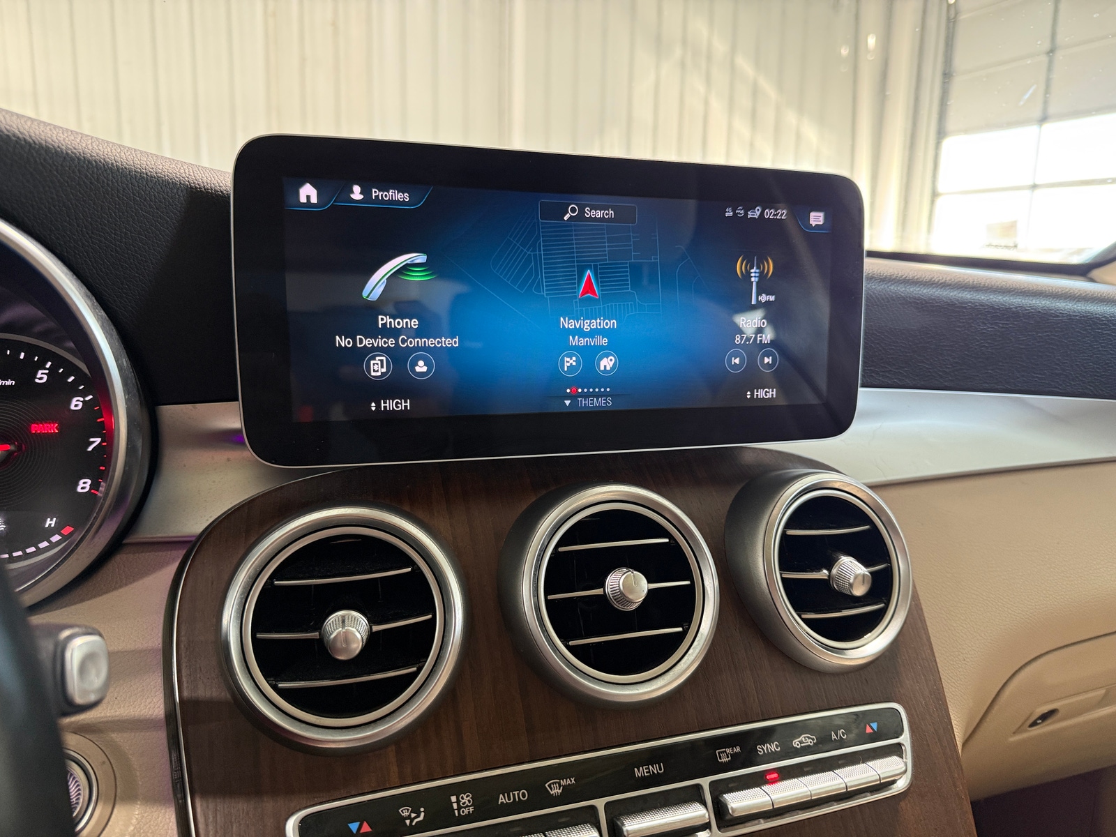 Thumbnail: 2020 Mercedes-Benz GLC - 3