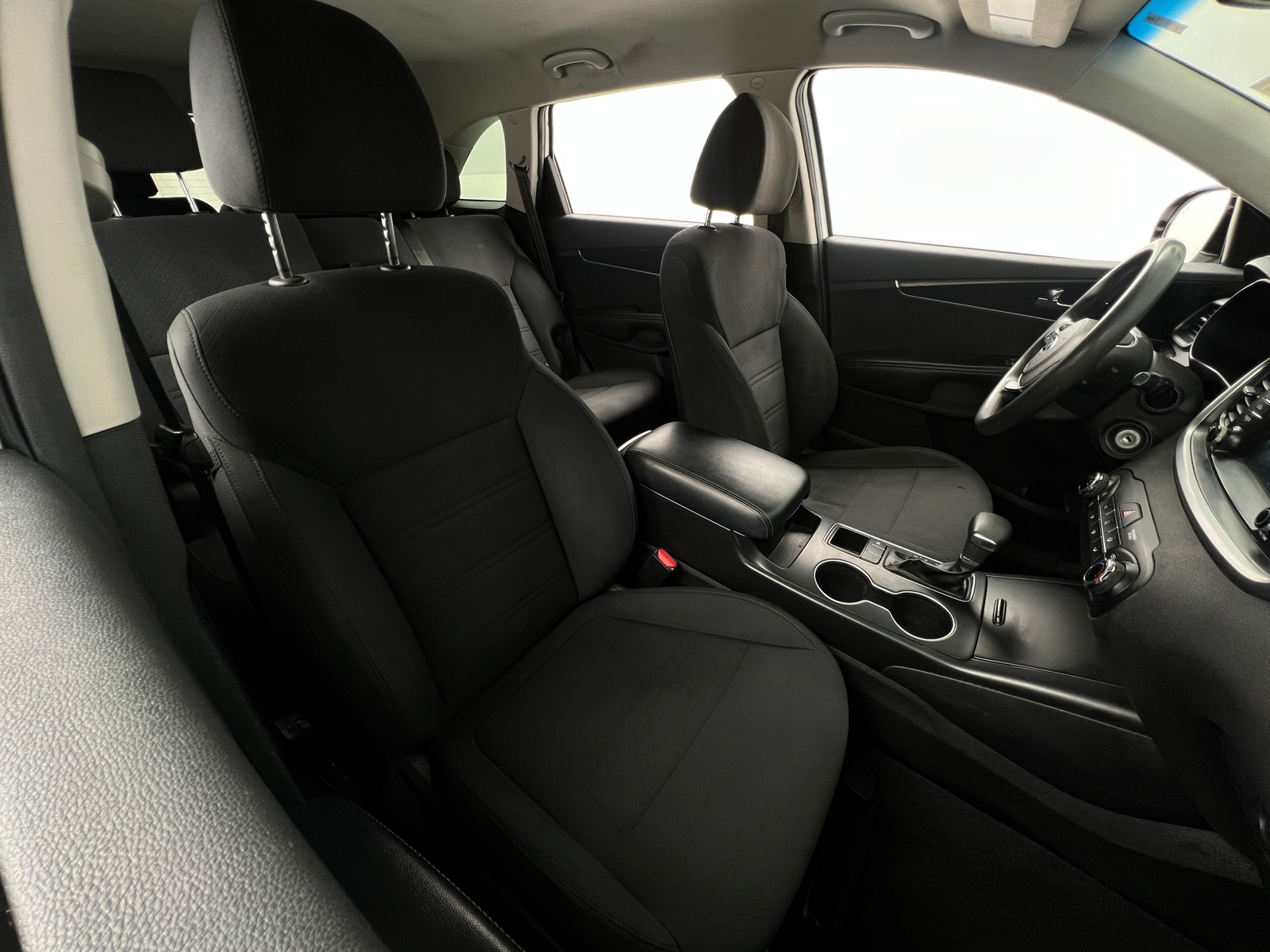 Thumbnail: 2019 Kia Sorento - 2