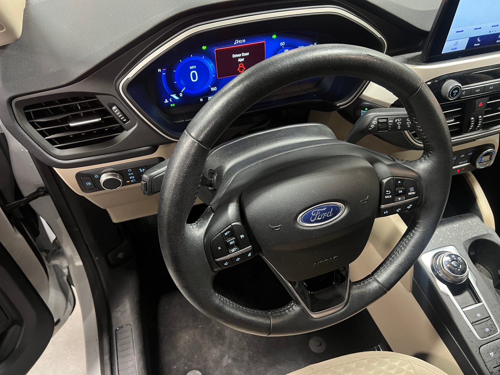 Thumbnail: 2020 Ford Escape - 5