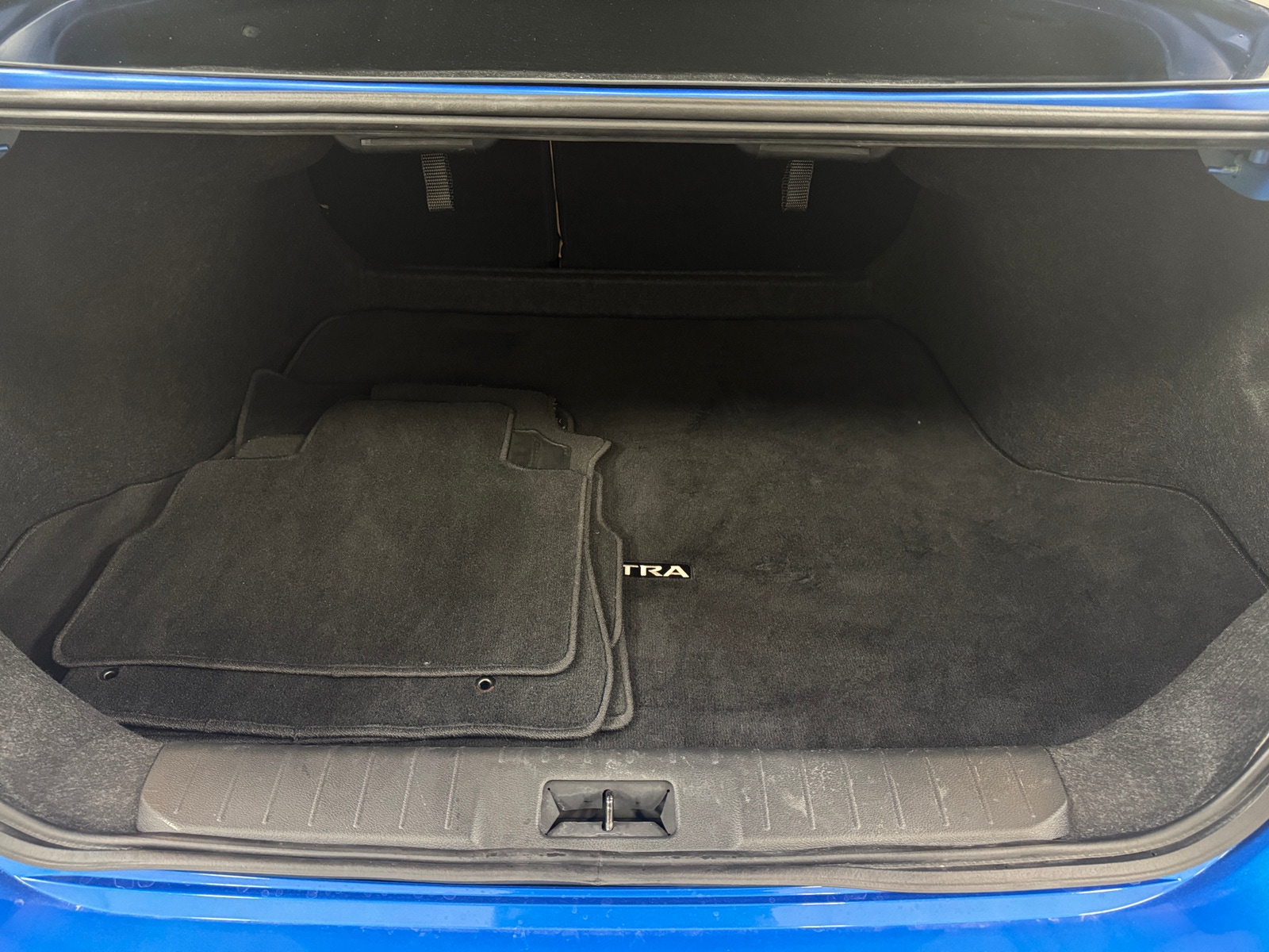 Thumbnail: 2023 Nissan Sentra - 6