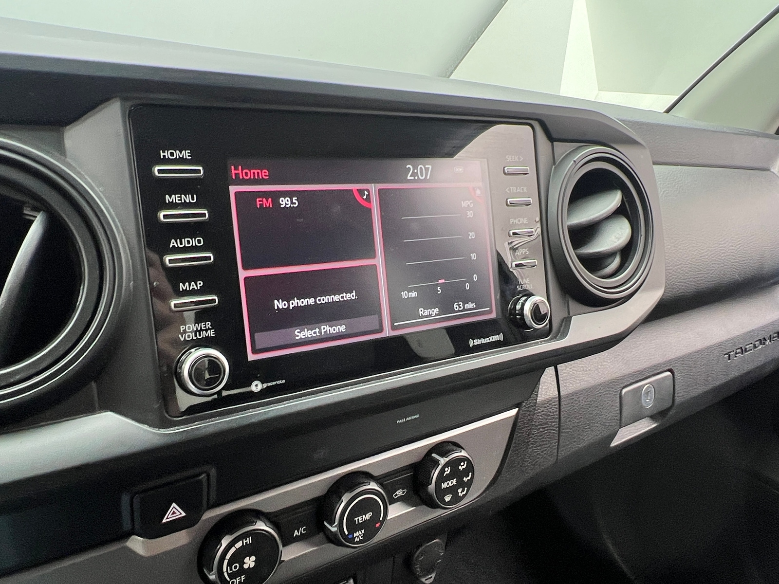 Thumbnail: 2021 Toyota Tacoma - 3