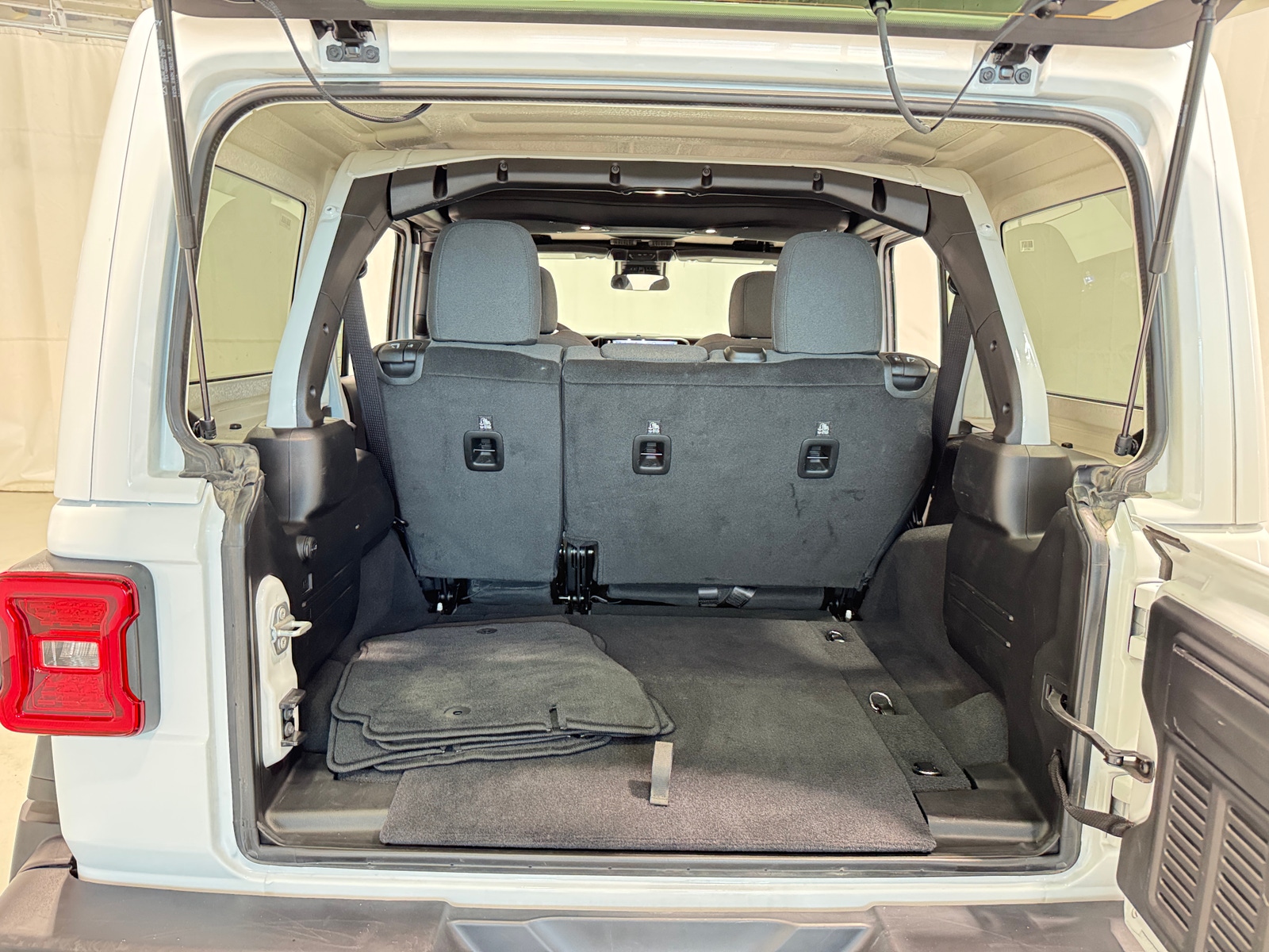 Thumbnail: 2025 Jeep Wrangler - 7