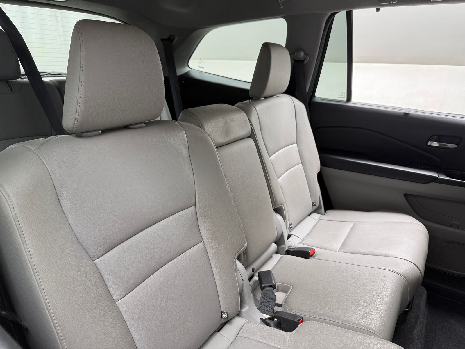 Thumbnail: 2016 Honda Pilot - 6