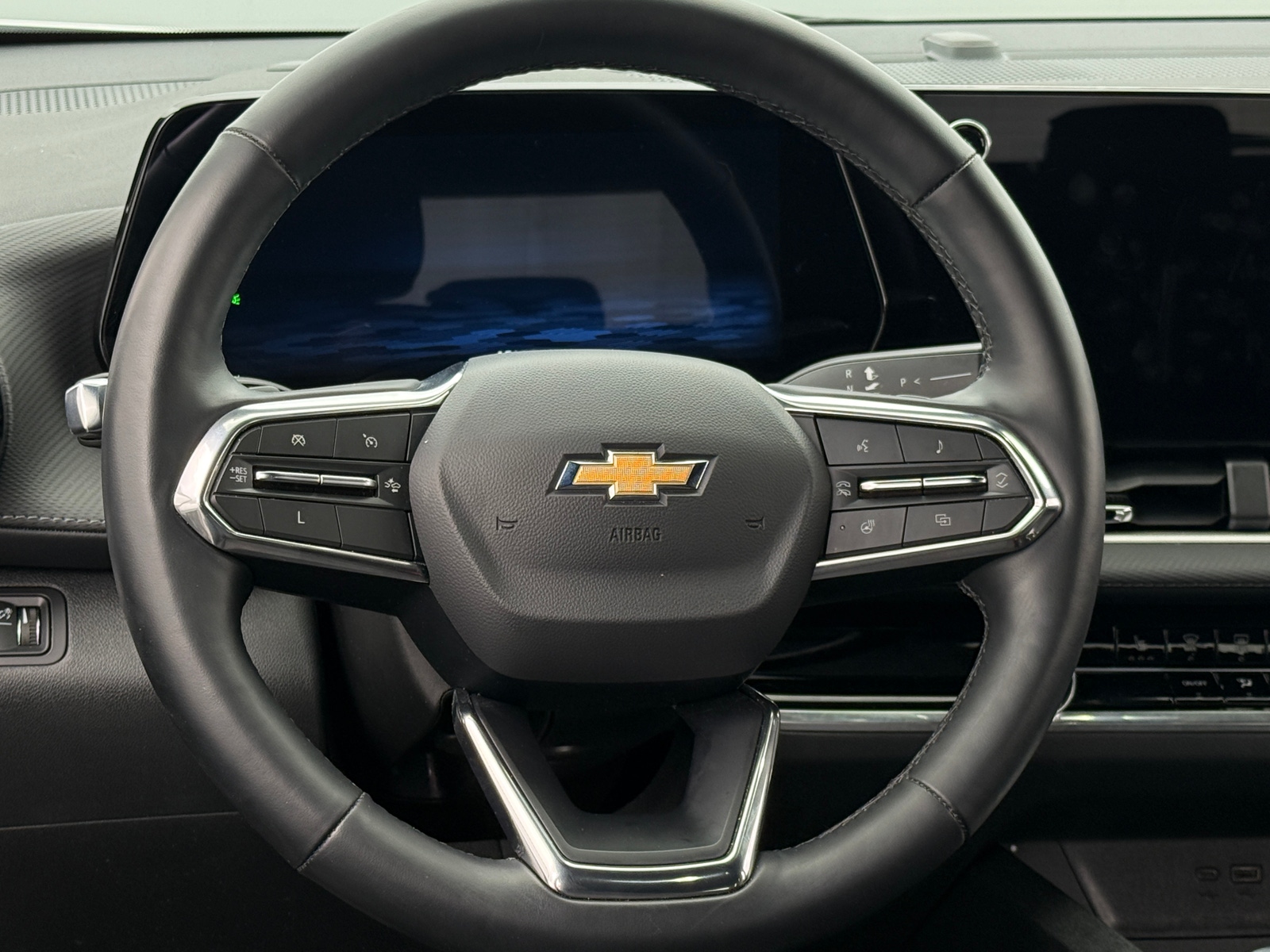 Thumbnail: 2025 Chevrolet Equinox - 5