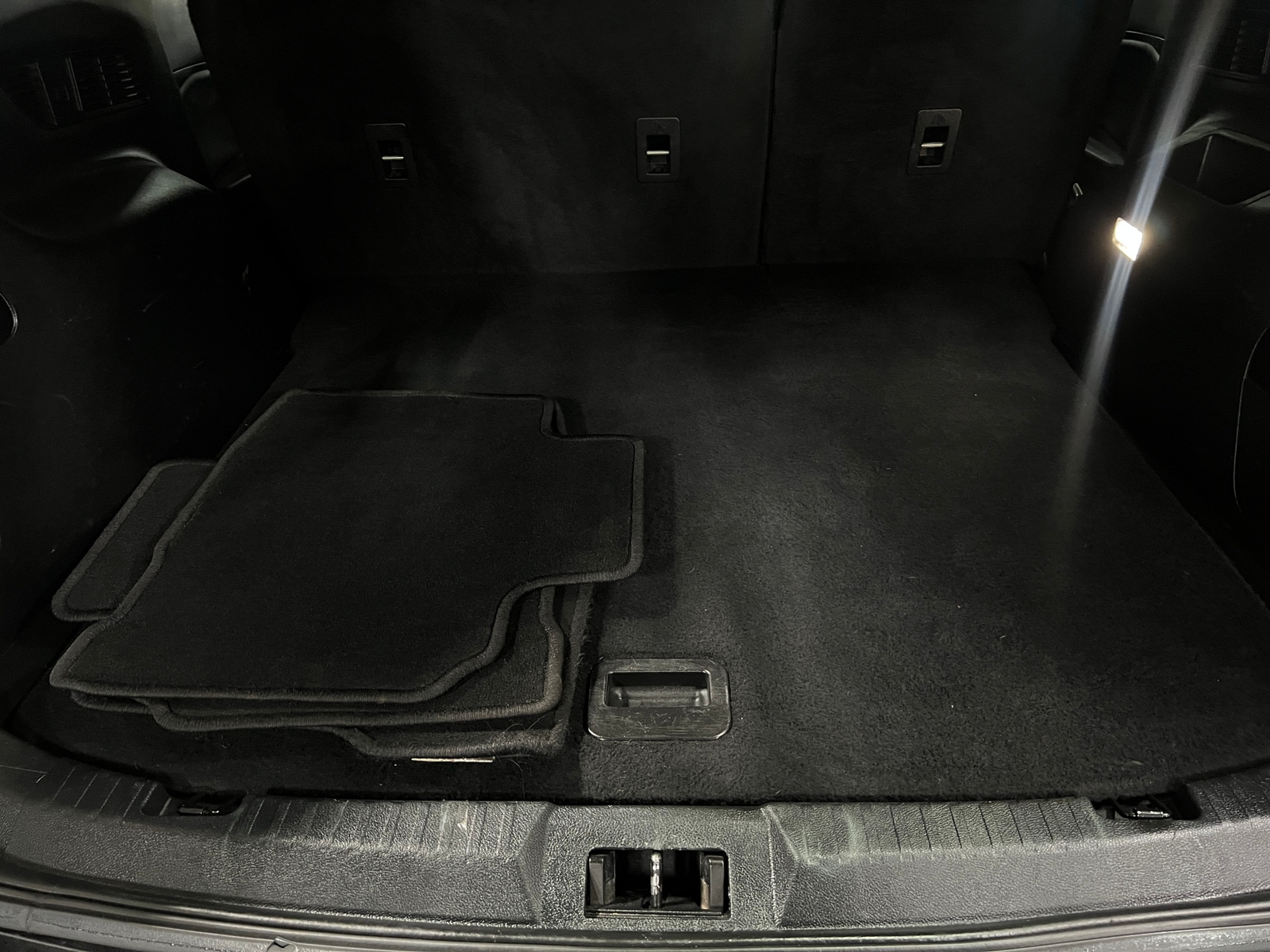 Thumbnail: 2022 Ford Edge - 7