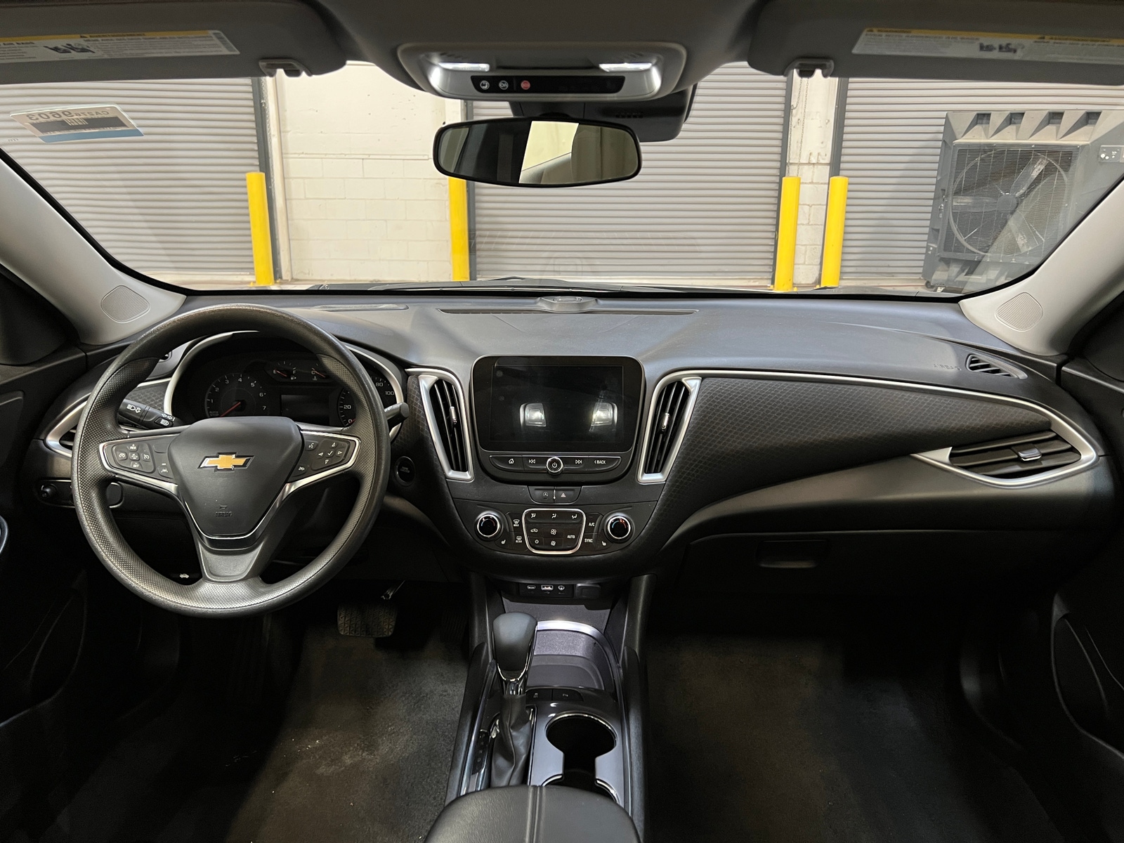 Thumbnail: 2024 Chevrolet Malibu - 3