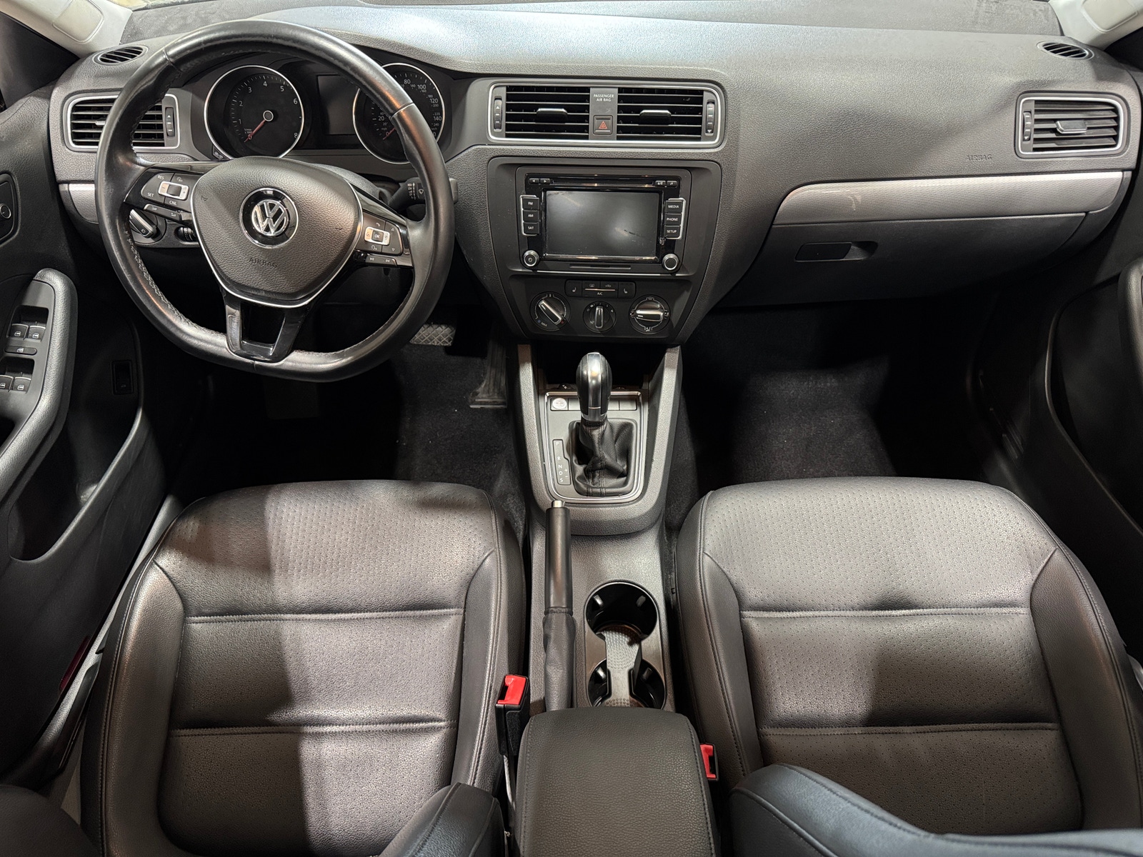 Thumbnail: 2015 Volkswagen Jetta - 3