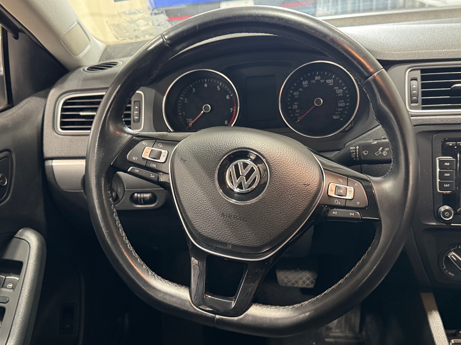 Thumbnail: 2015 Volkswagen Jetta - 5