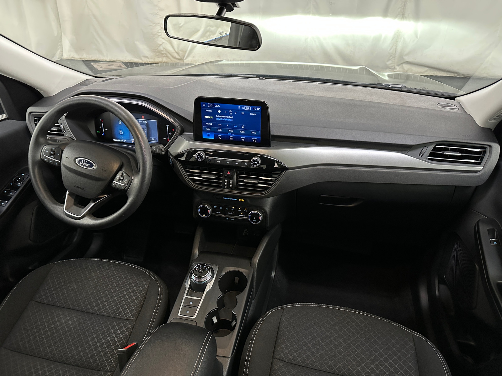 Thumbnail: 2025 Ford Escape - 3