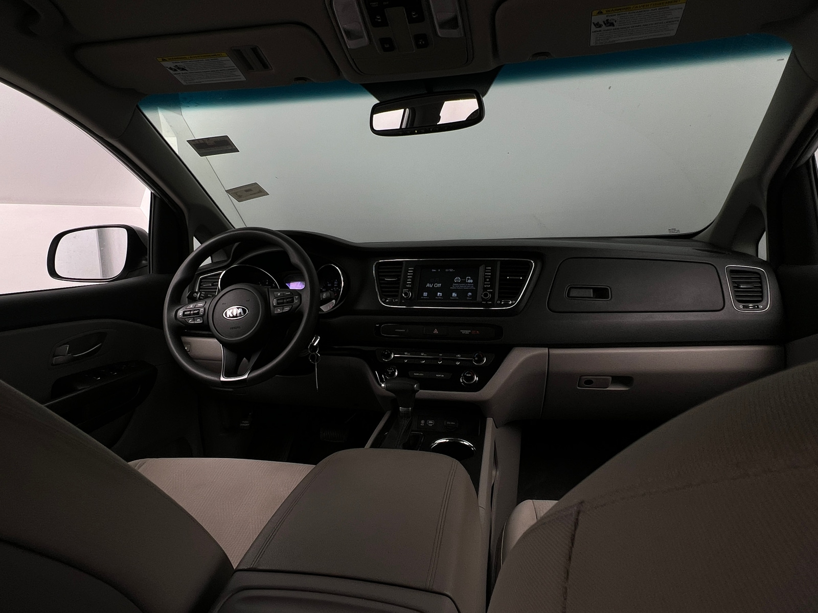 Thumbnail: 2021 Kia Sedona - 3