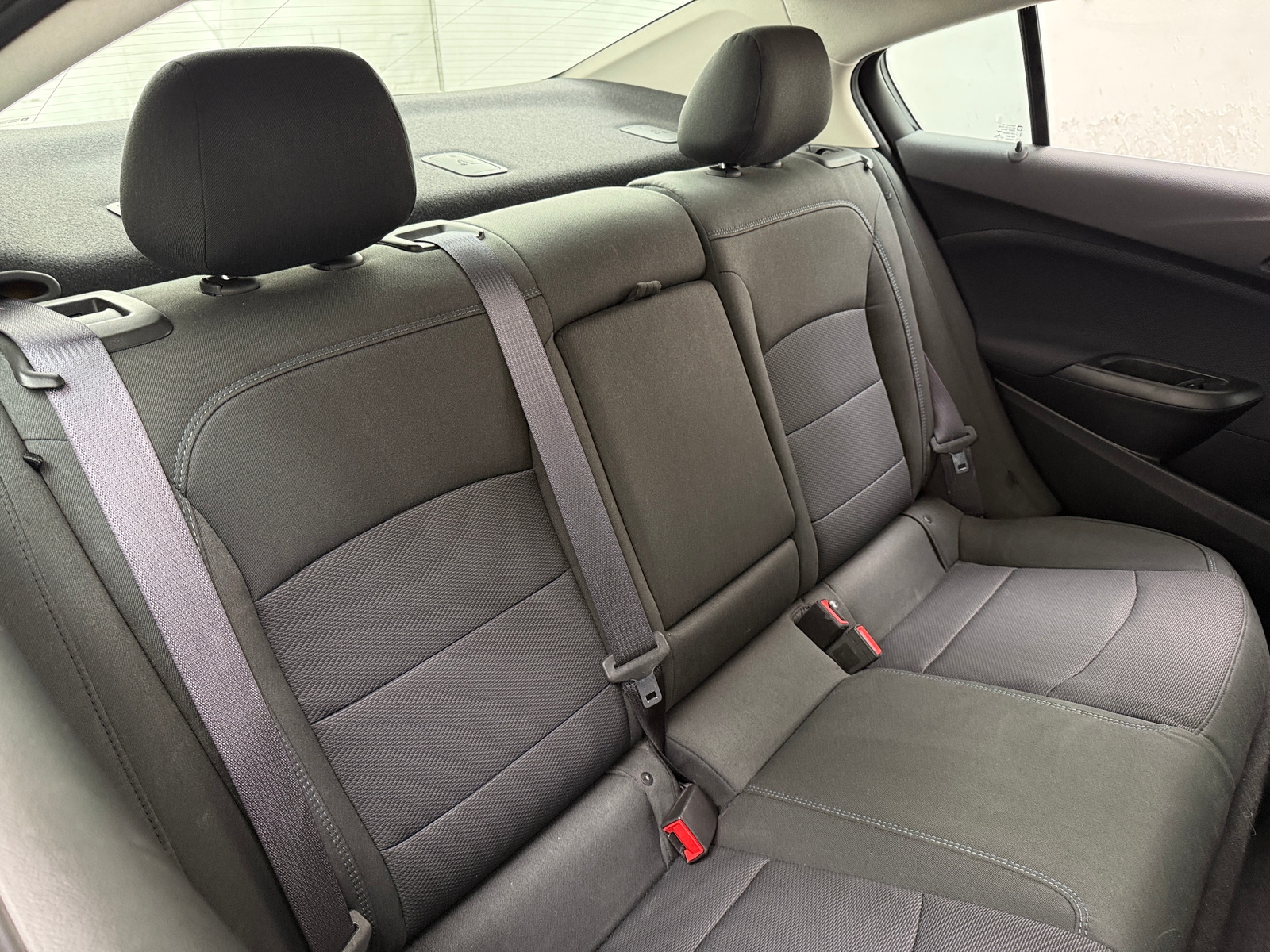 Thumbnail: 2017 Chevrolet Cruze - 6