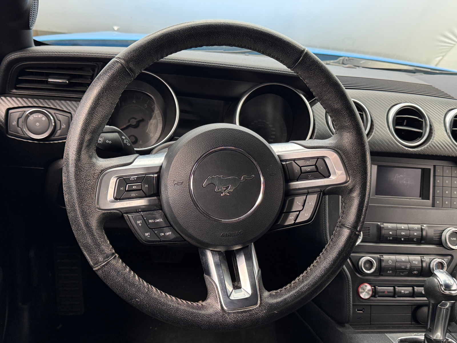 Thumbnail: 2022 Ford Mustang - 4