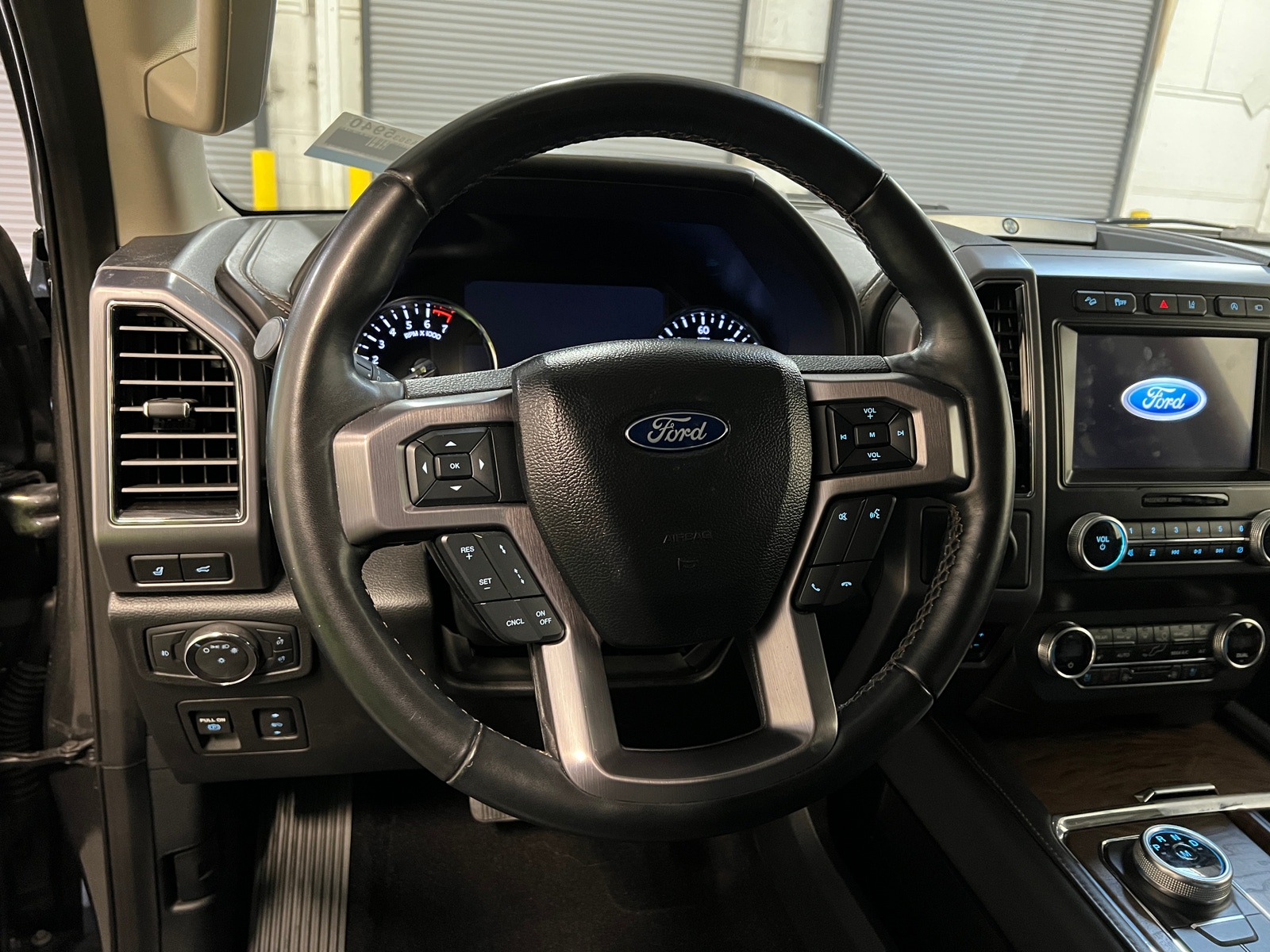 Thumbnail: 2021 Ford Expedition MAX - 4