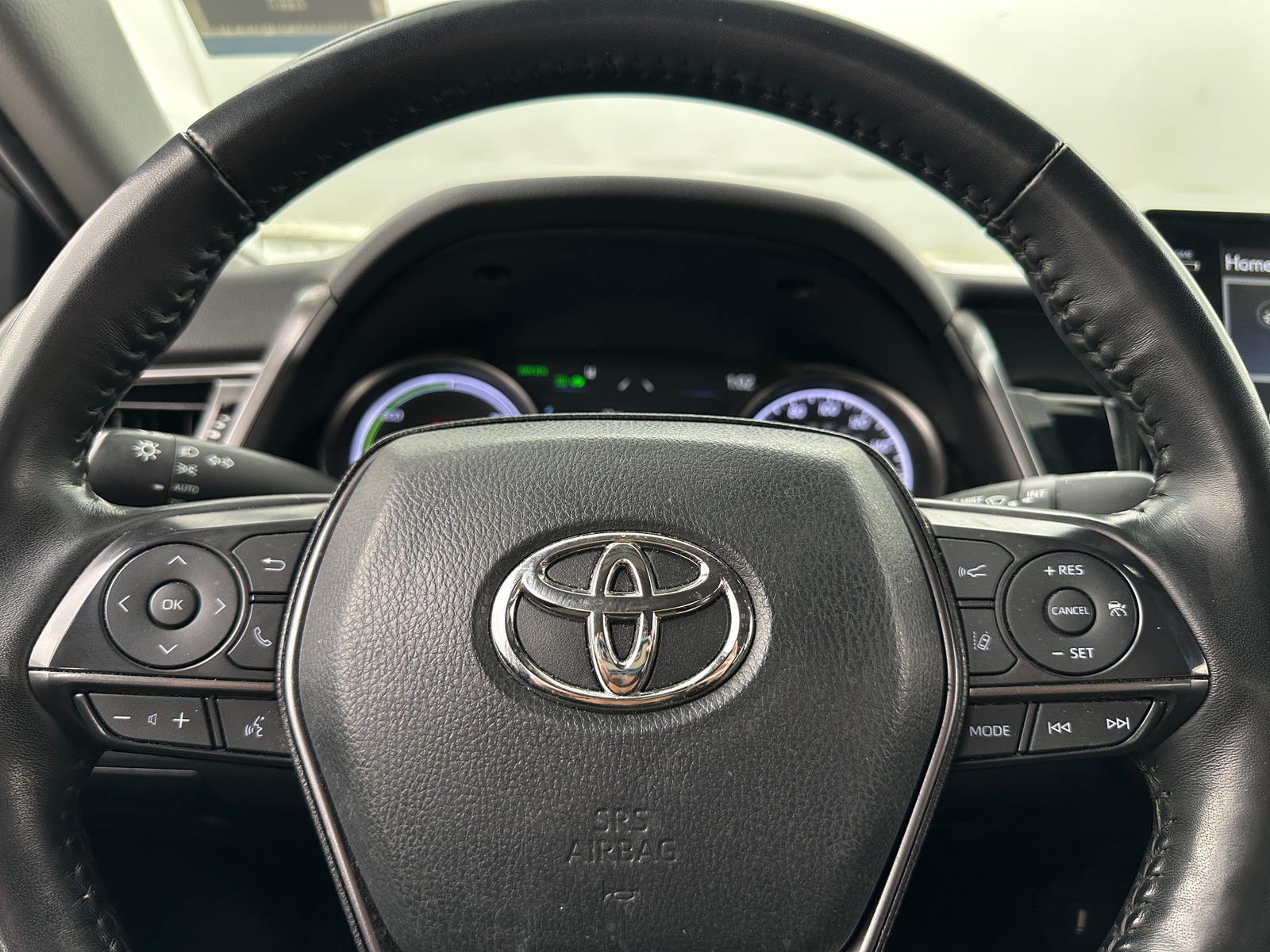 Thumbnail: 2023 Toyota Camry - 4