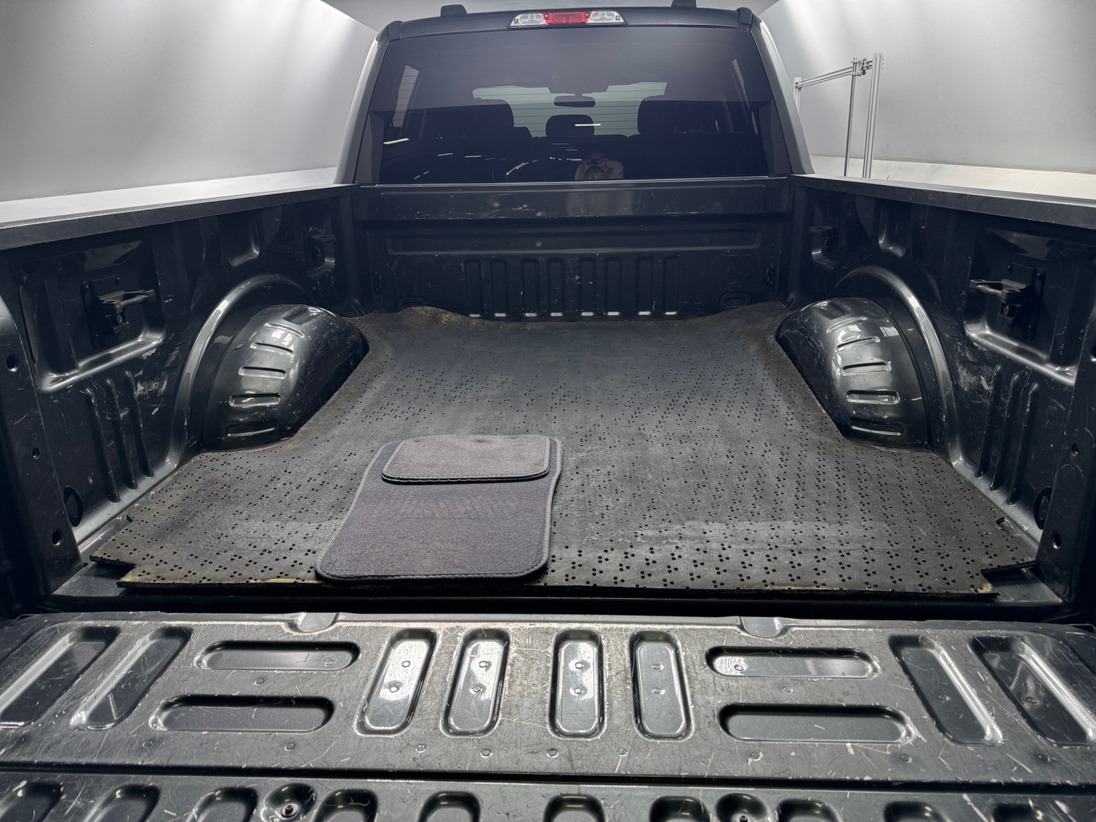 Thumbnail: 2020 Ford Econoline - 7