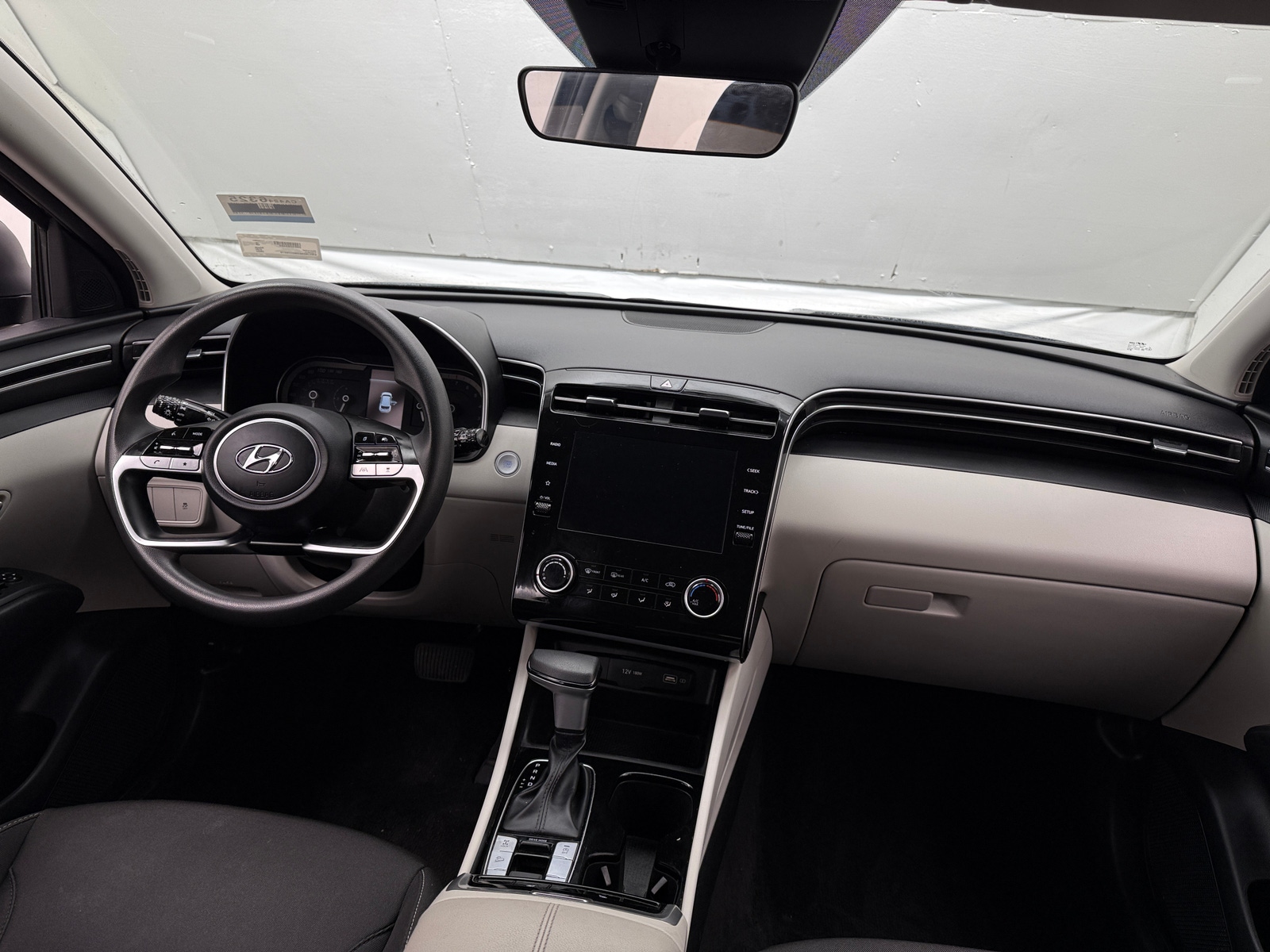 Thumbnail: 2022 Hyundai Tucson - 3