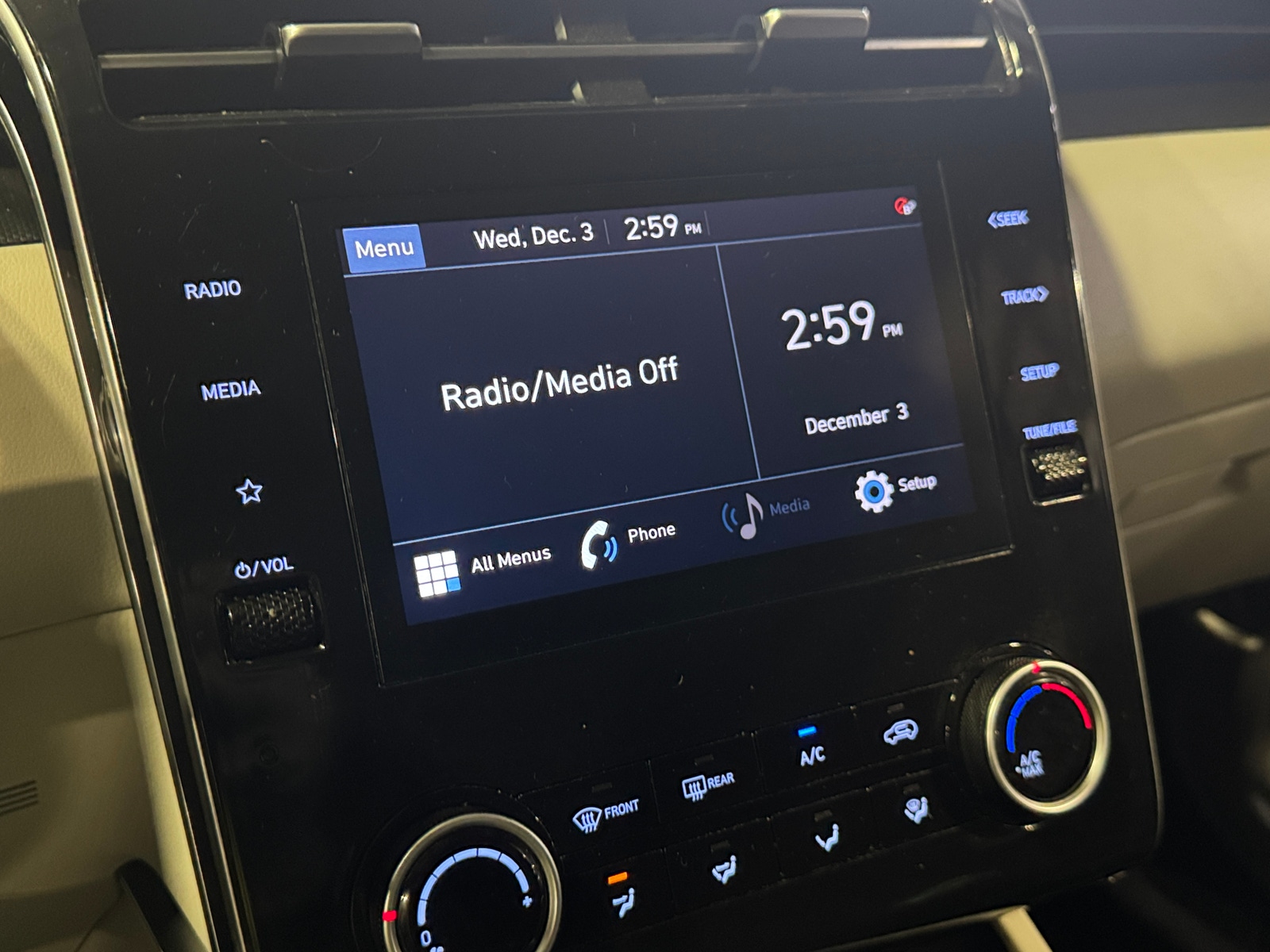 Thumbnail: 2022 Hyundai Tucson - 4