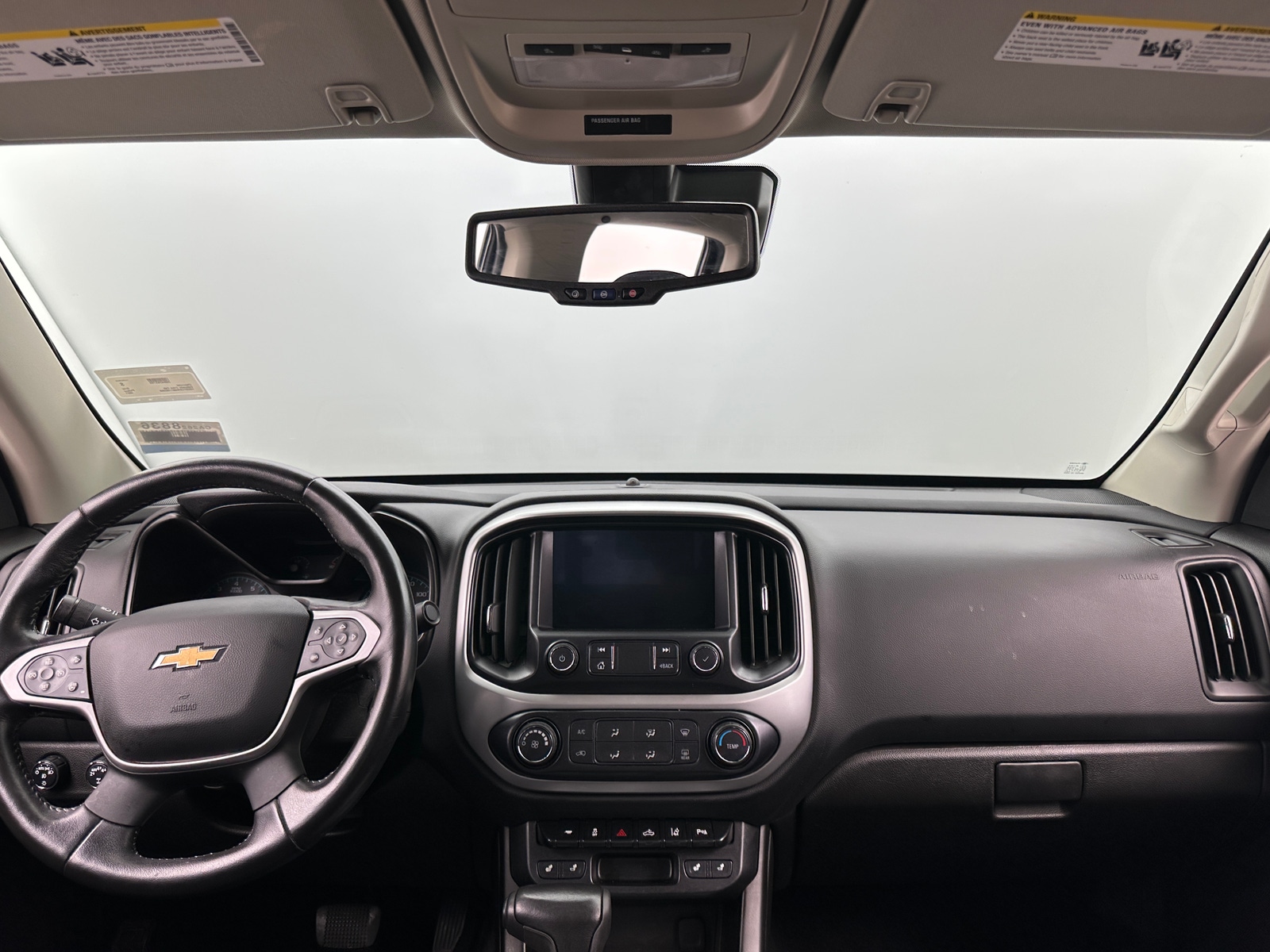 Thumbnail: 2021 Chevrolet Colorado - 3