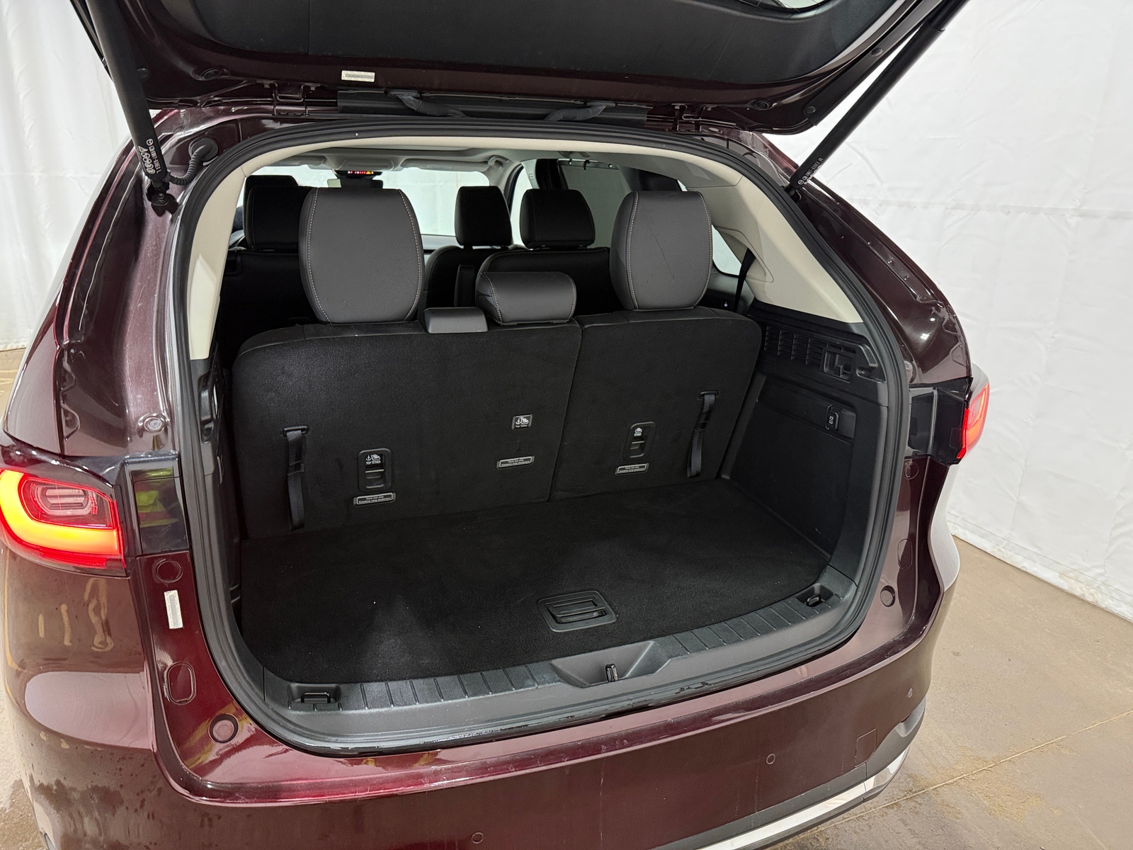 Thumbnail: 2024 Mazda CX-90 - 6