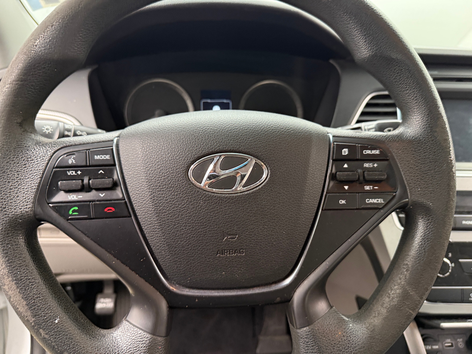 Thumbnail: 2016 Hyundai Sonata - 5