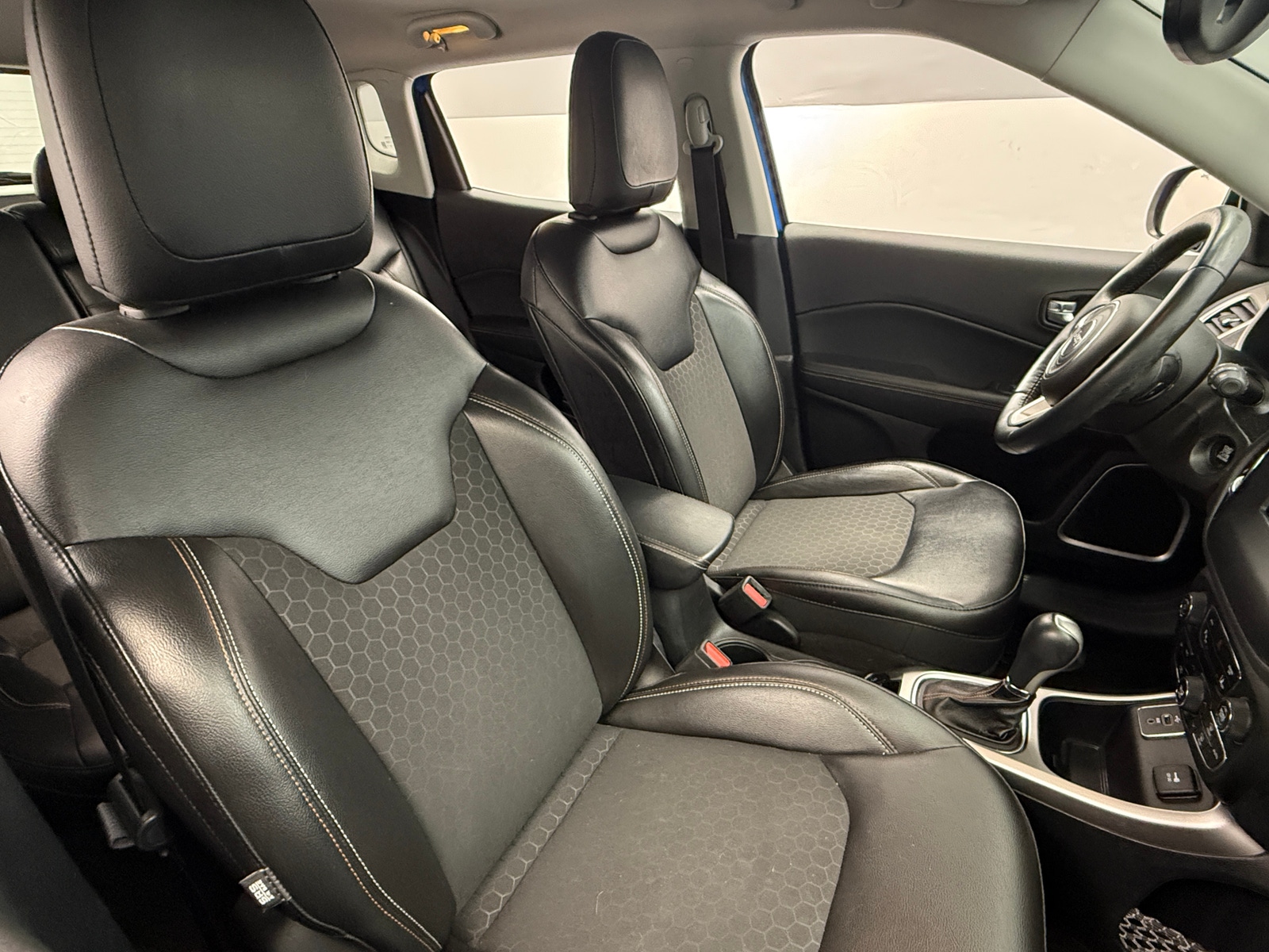 Thumbnail: 2018 Jeep Compass - 2