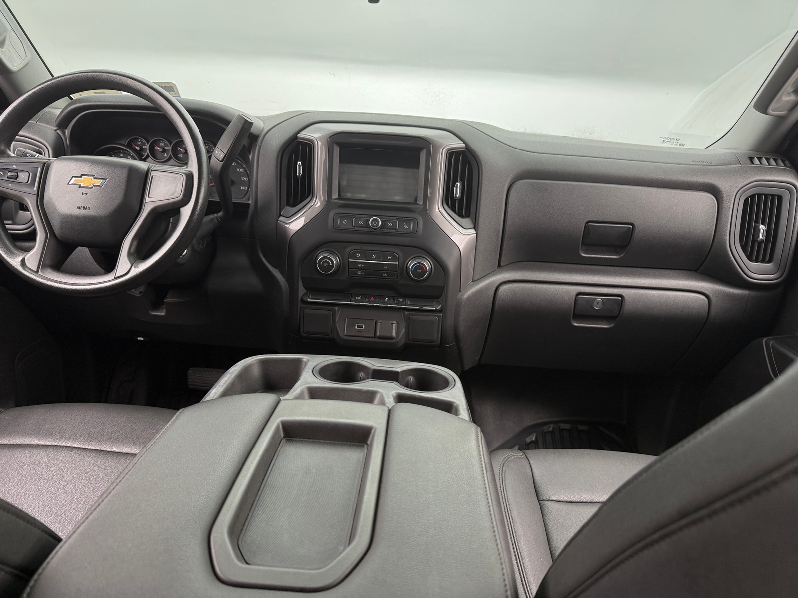 Thumbnail: 2019 Chevrolet Silverado 1500 - 3