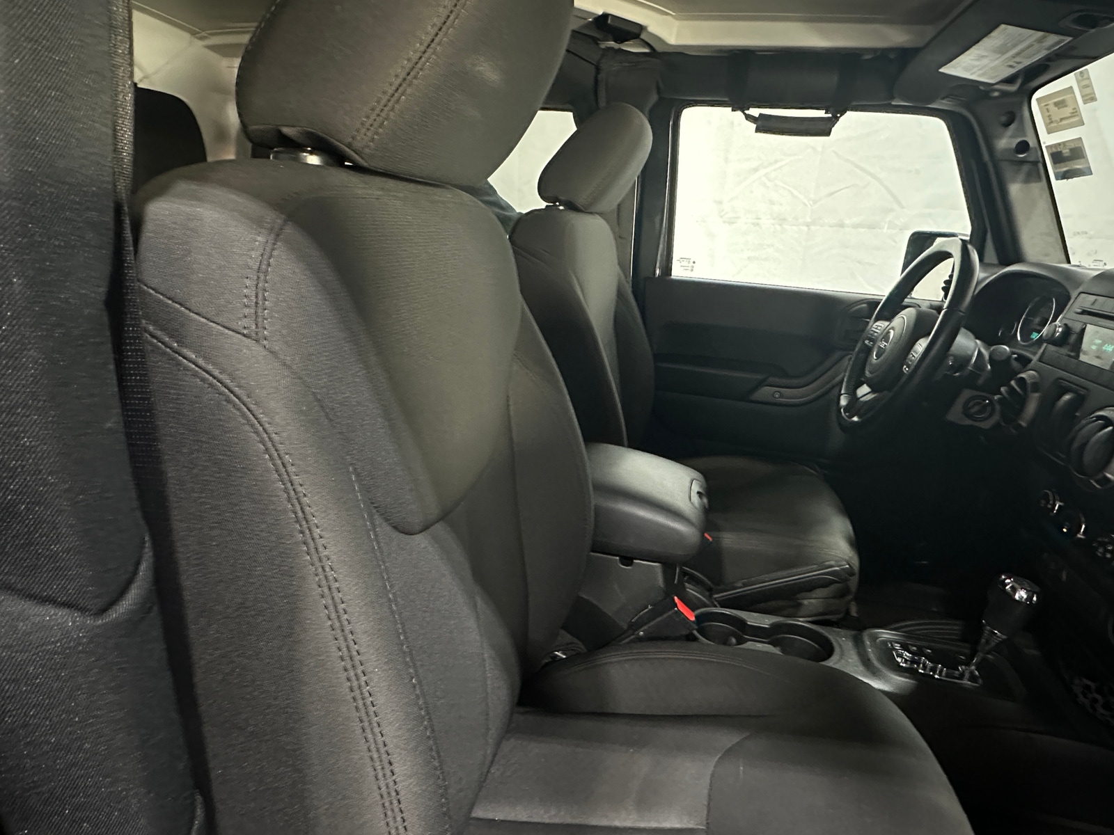 Thumbnail: 2016 Jeep Wrangler - 2