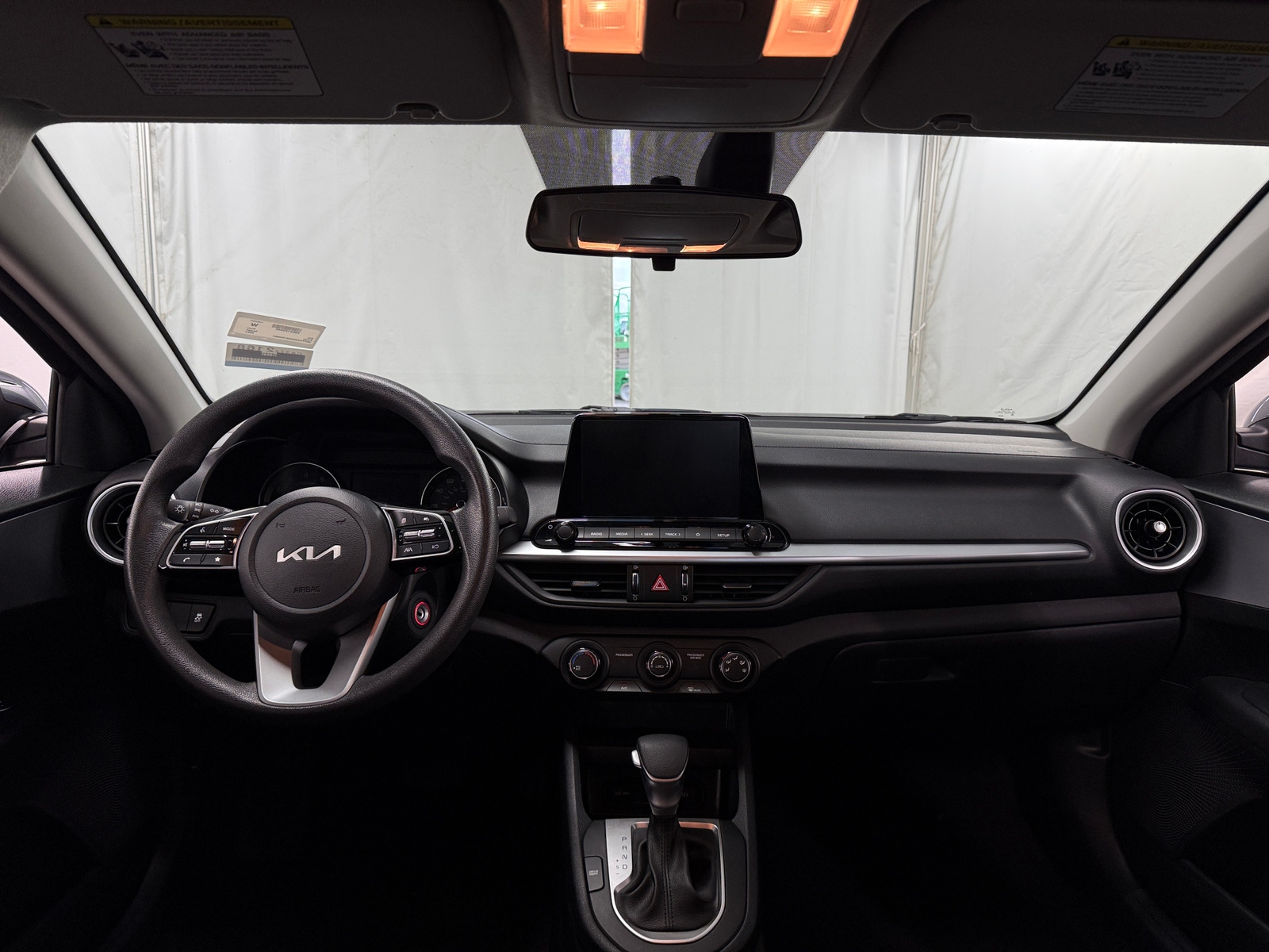 Thumbnail: 2024 Kia Forte - 3