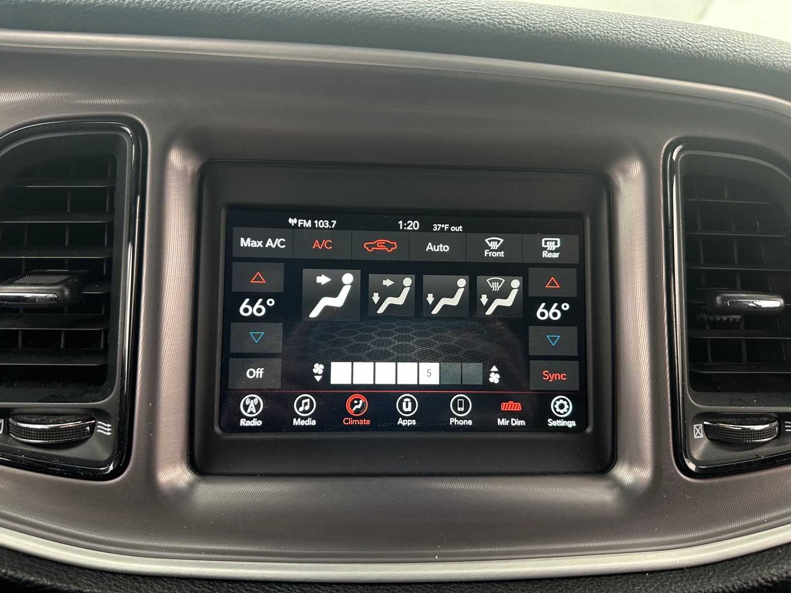 Thumbnail: 2022 Dodge Challenger - 3