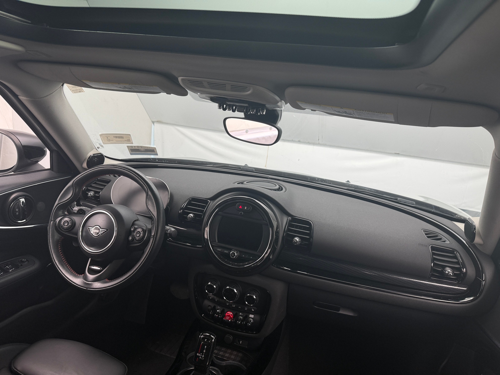 Thumbnail: 2021 MINI Cooper Clubman - 2