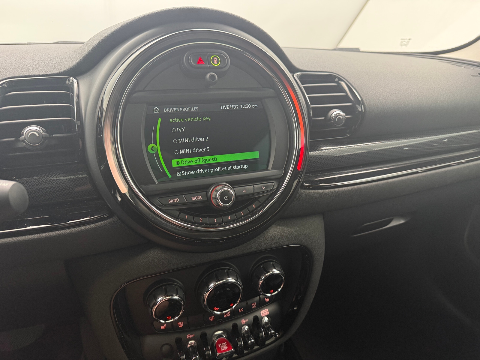 Thumbnail: 2021 MINI Cooper Clubman - 3