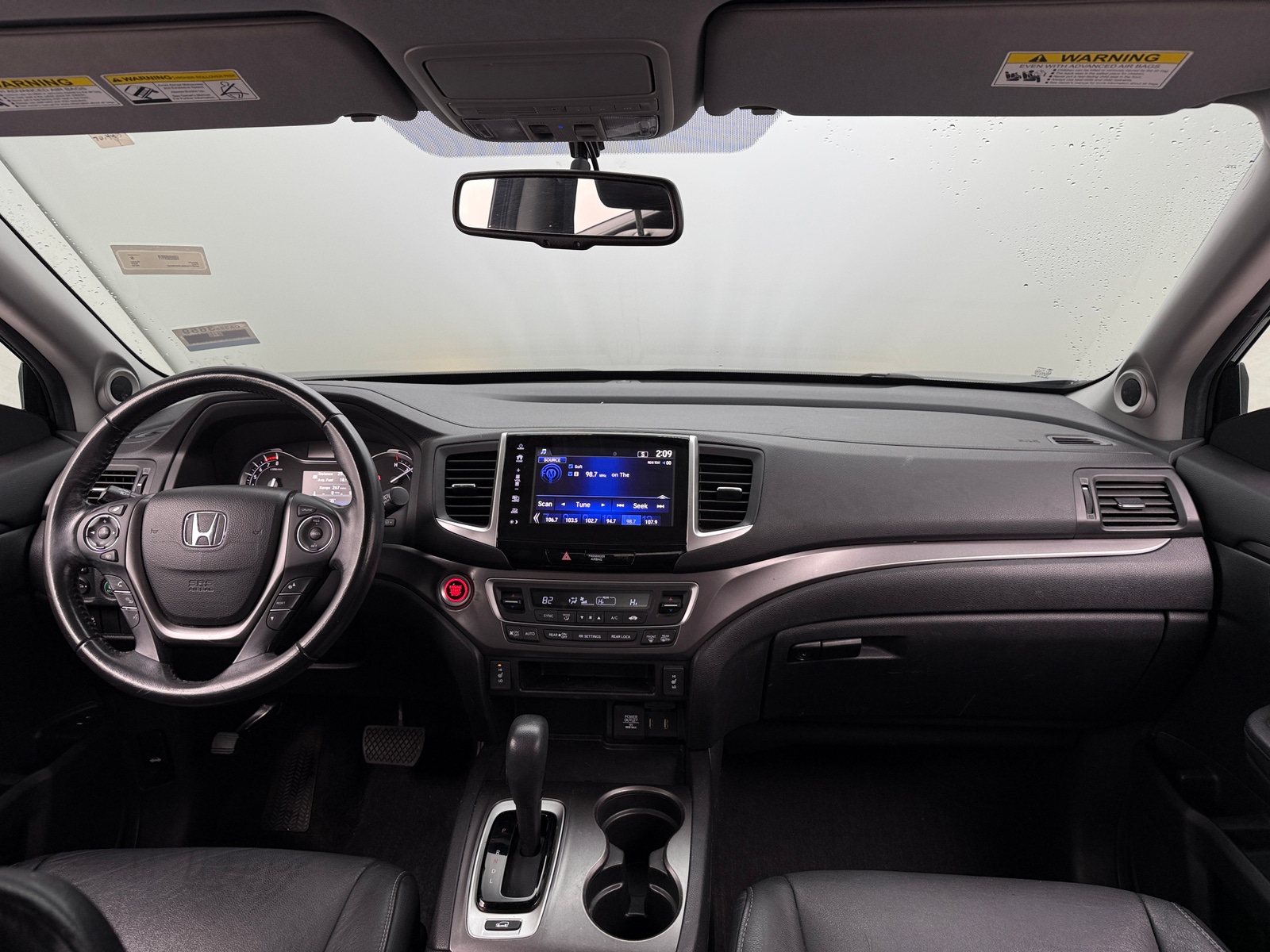 Thumbnail: 2018 Honda Pilot - 2