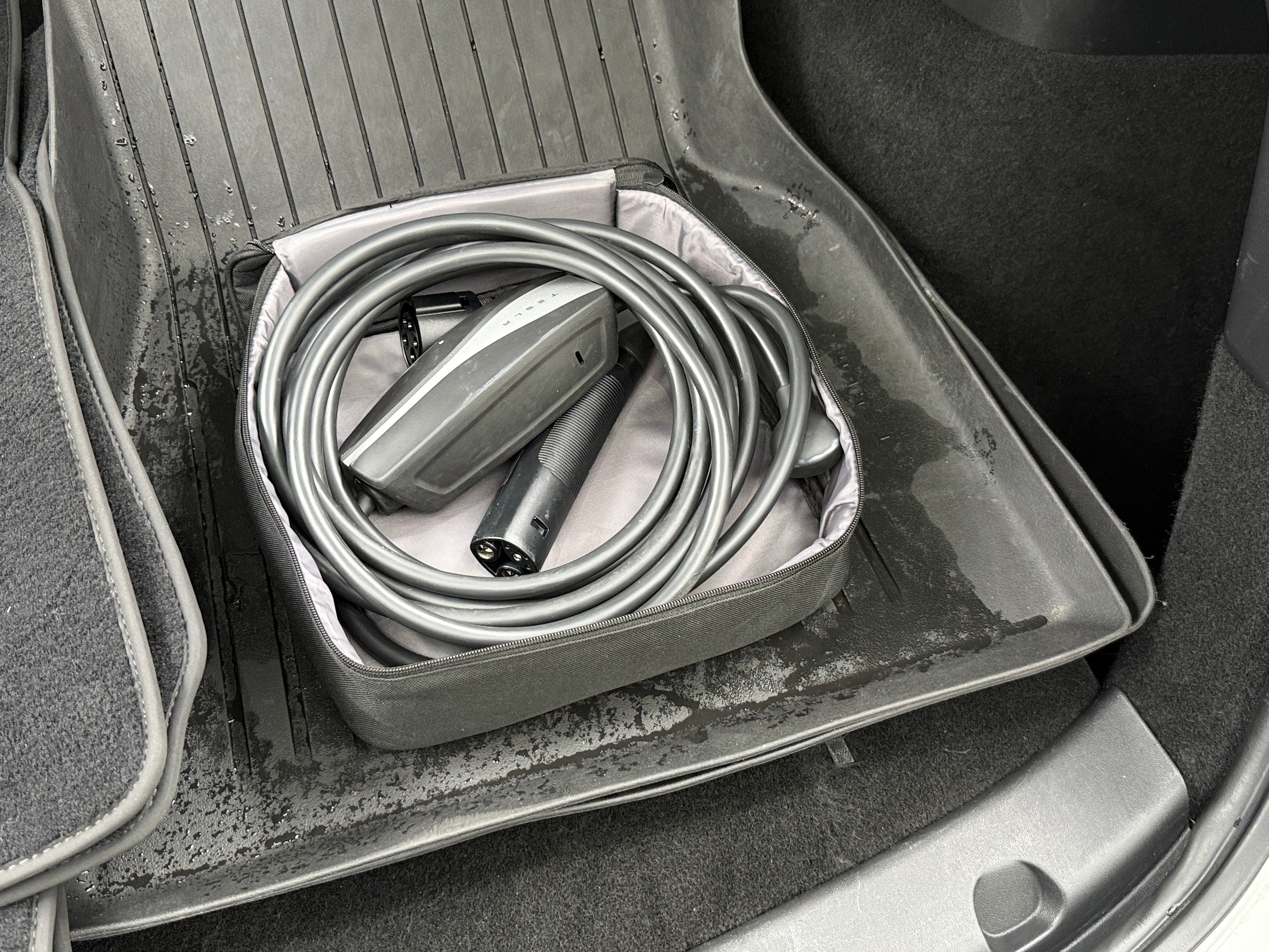 Used 2021 Tesla Model Y Long Range with VIN 5YJYGDEE8MF249129 for sale in Auburn, WA