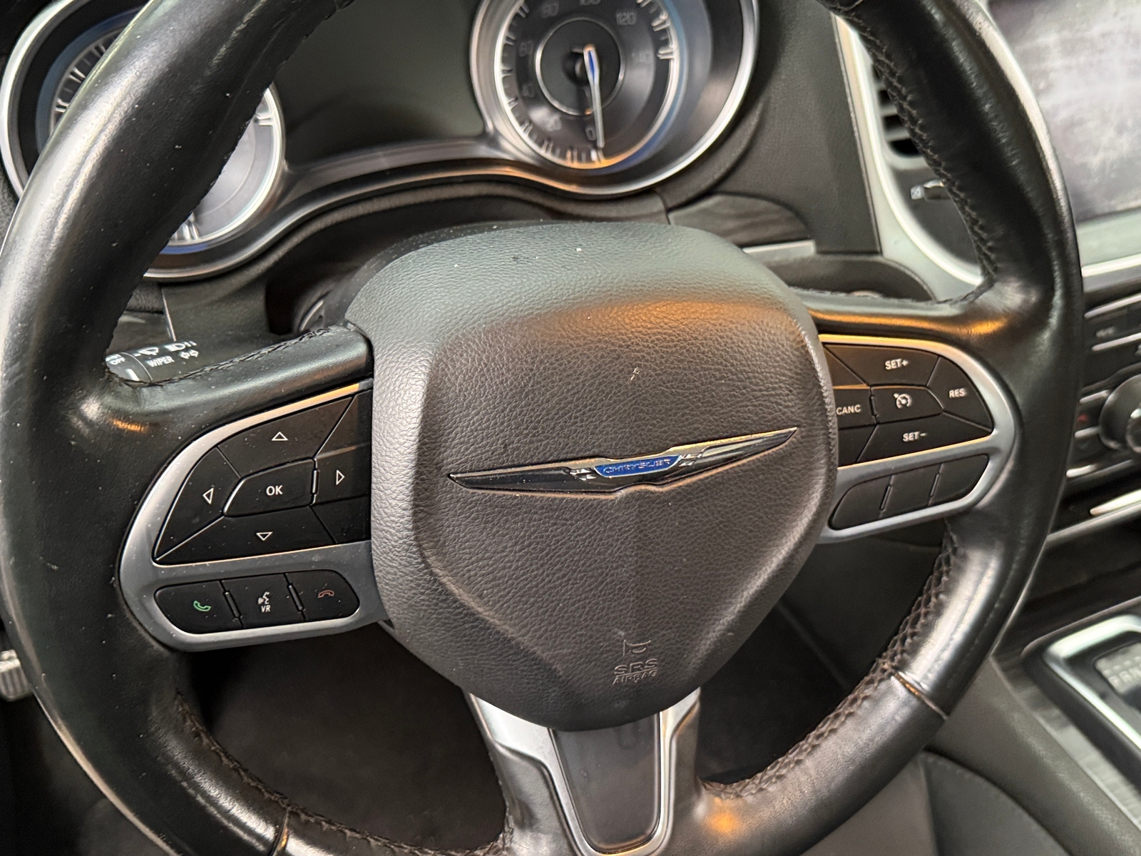 Thumbnail: 2019 Chrysler 300 - 5