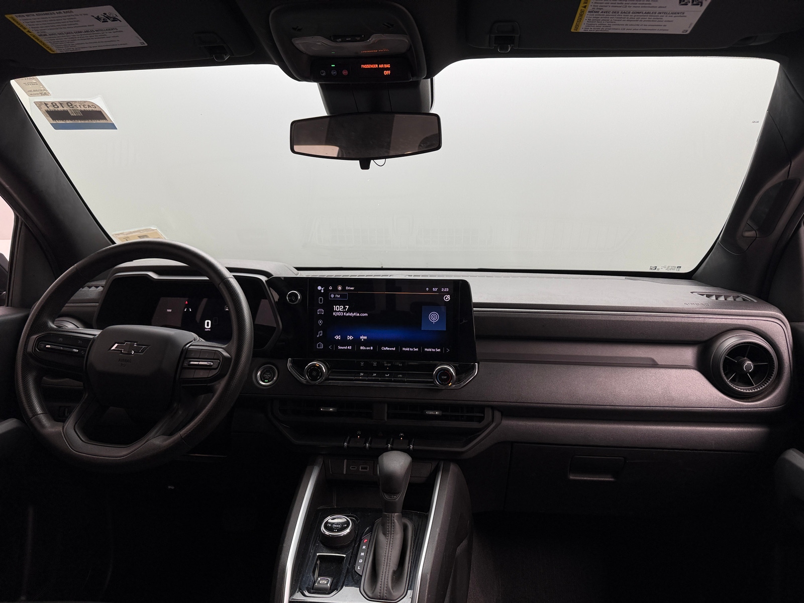 Thumbnail: 2023 Chevrolet Colorado - 3