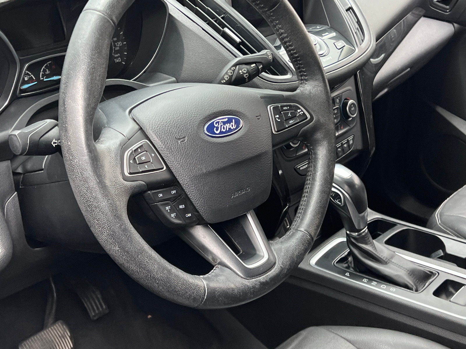 Thumbnail: 2018 Ford Escape - 4