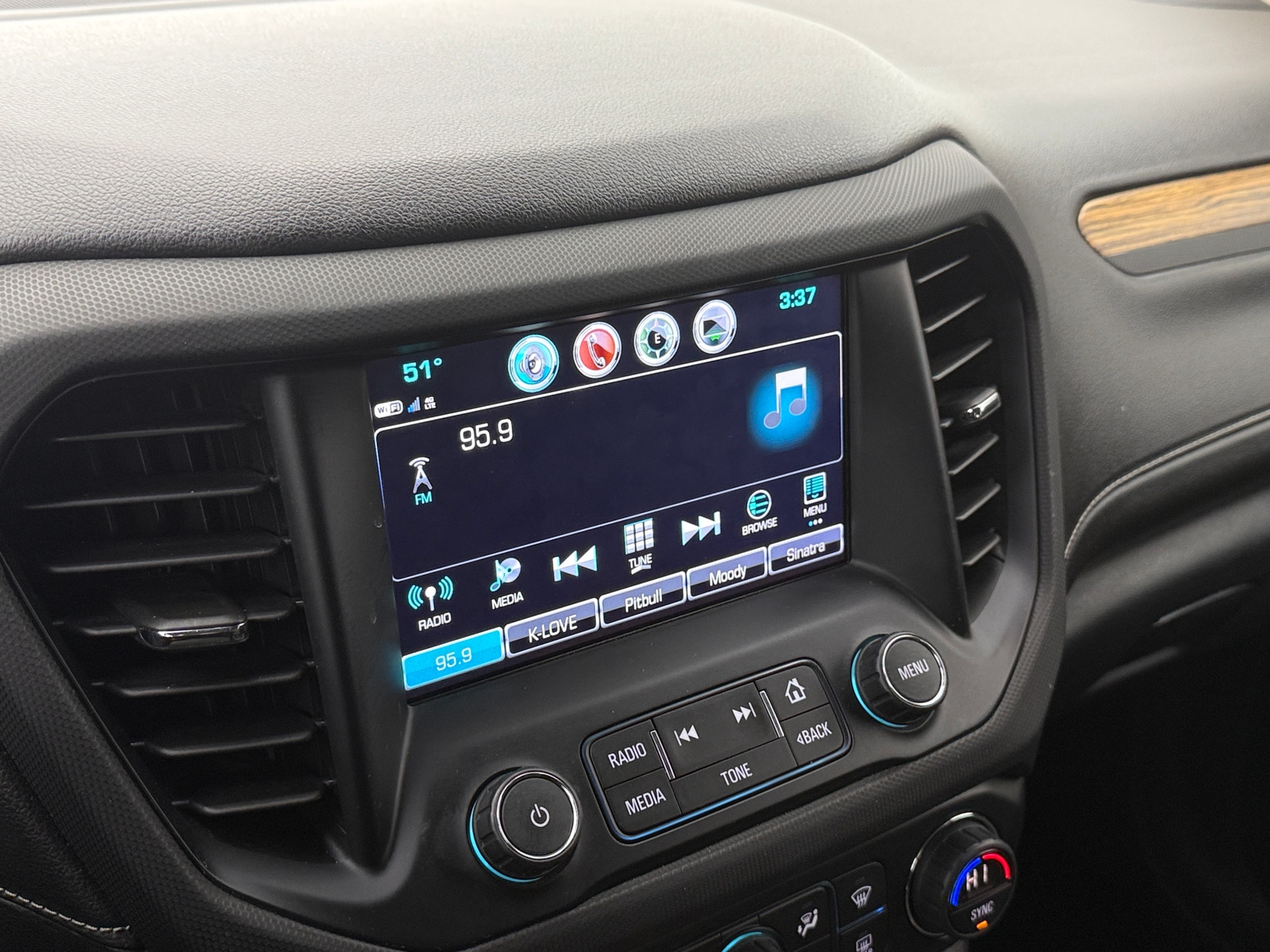 Thumbnail: 2019 GMC Acadia - 3