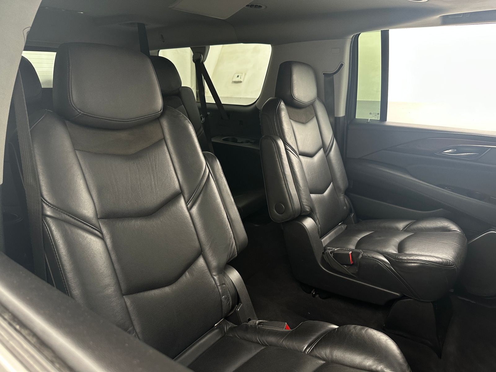 Thumbnail: 2020 Cadillac Escalade - 5