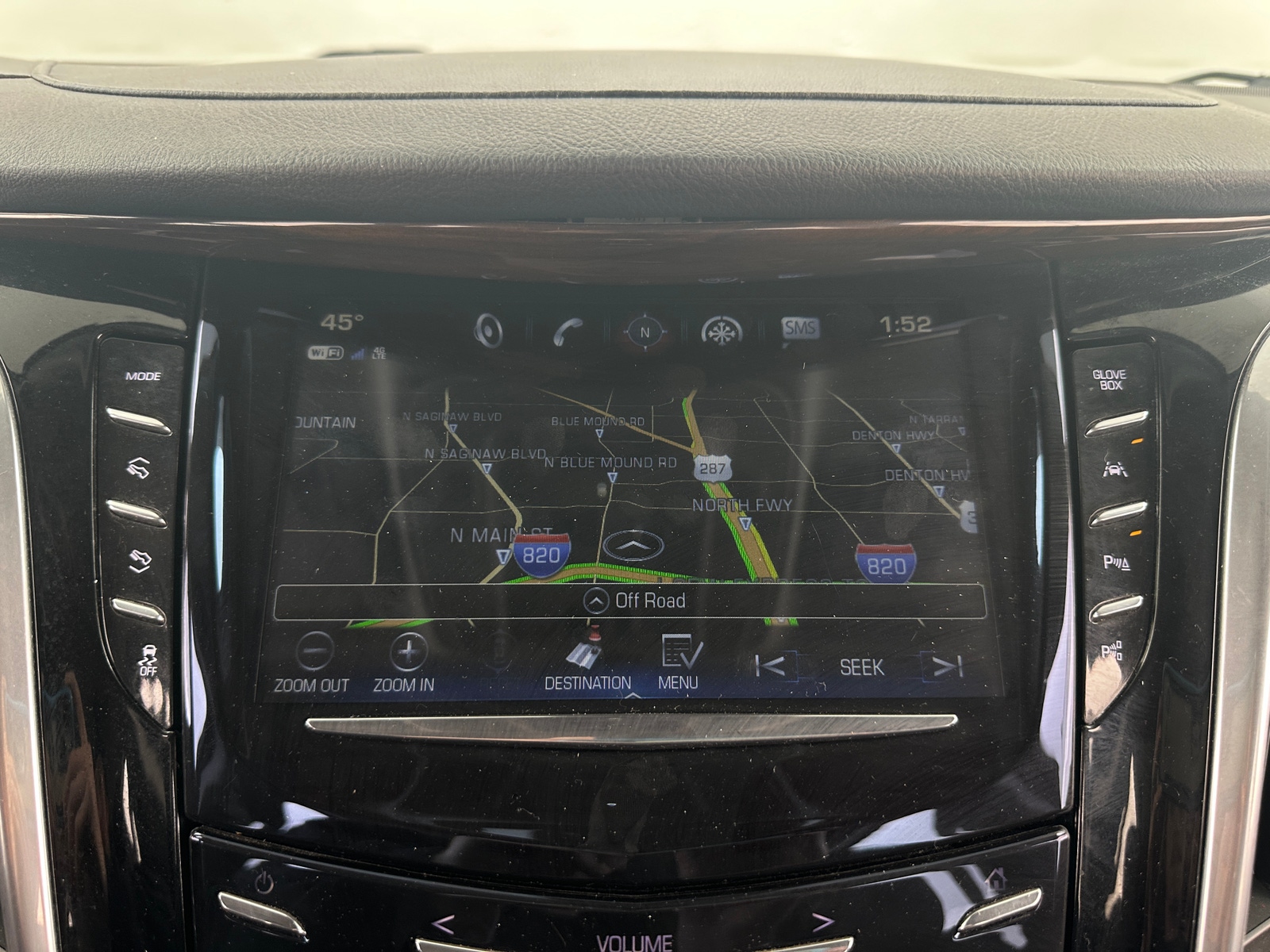 Thumbnail: 2020 Cadillac Escalade - 3