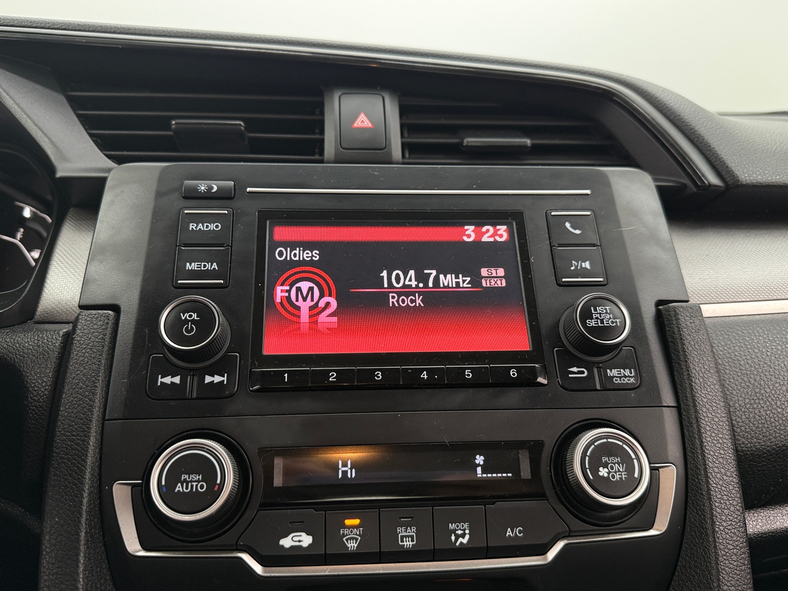 Thumbnail: 2018 Honda Civic - 4