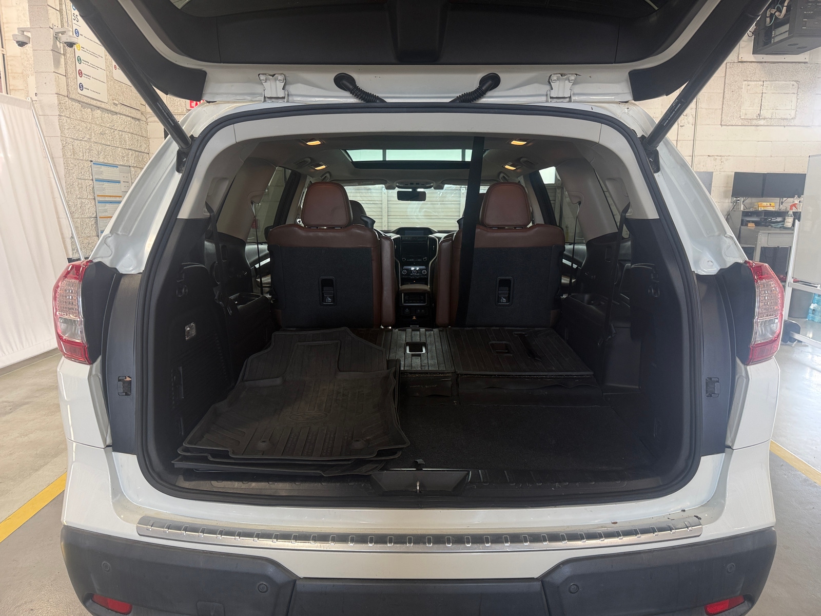 Thumbnail: 2019 Subaru Ascent - 6