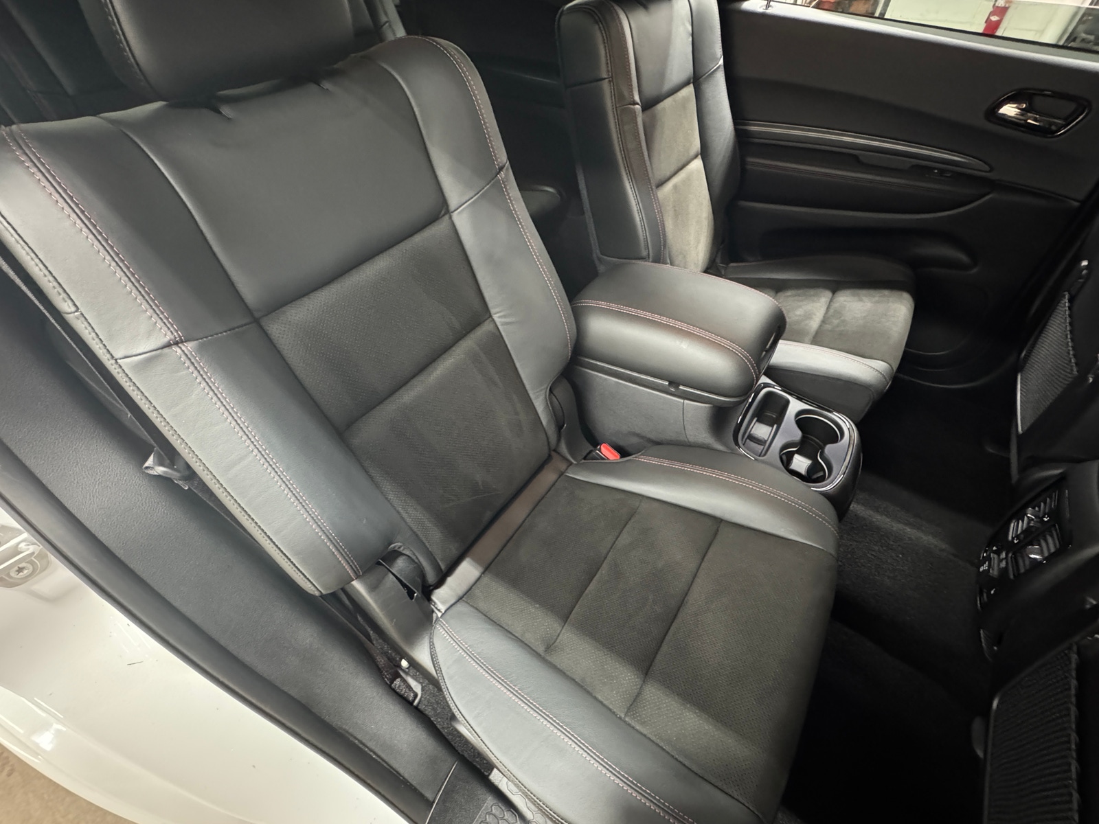 Thumbnail: 2021 Dodge Durango - 6