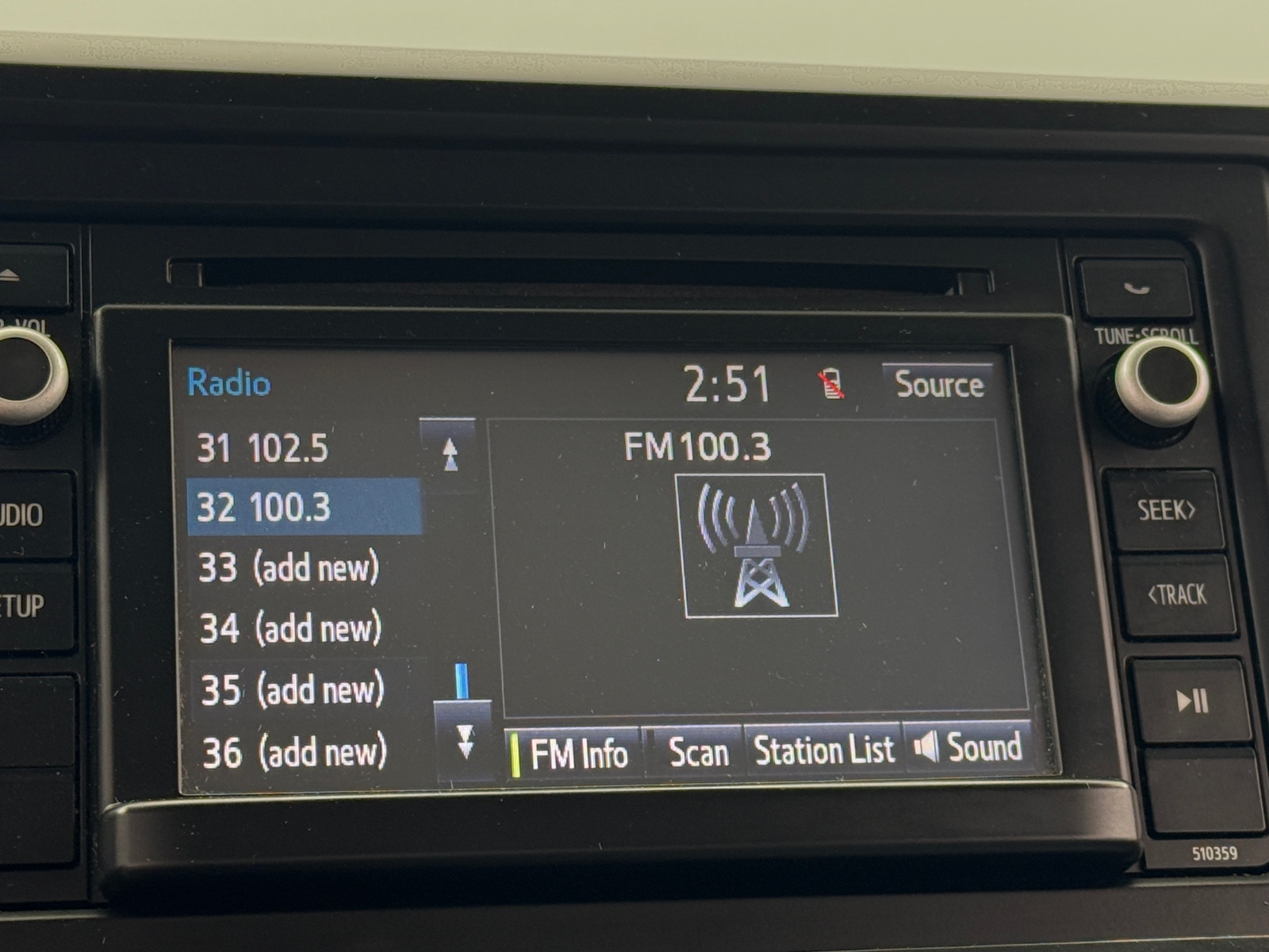 Thumbnail: 2019 Toyota Tacoma - 4