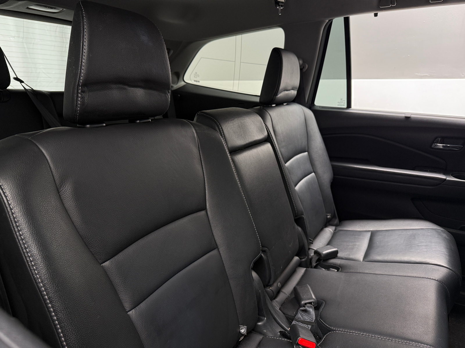 Thumbnail: 2017 Honda Pilot - 5