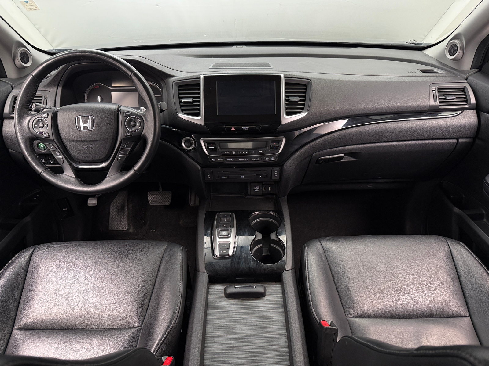 Thumbnail: 2017 Honda Pilot - 2